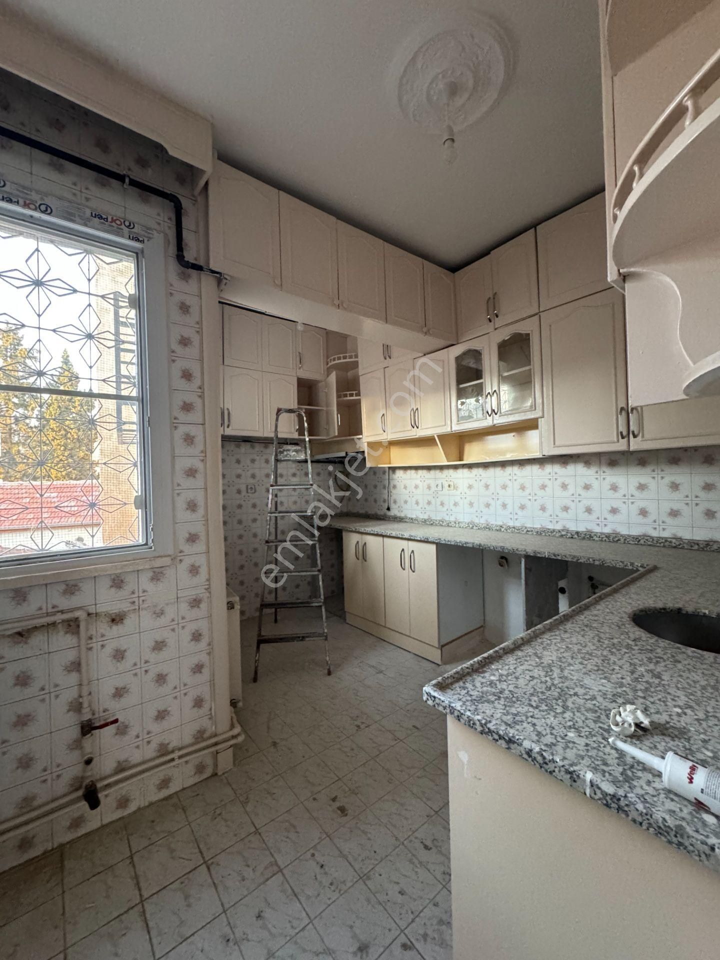 Babil Emlaktan Kiralık Şehir İçinde Cadde Üzeri Doğalgazlı Ofis - Görsel 15