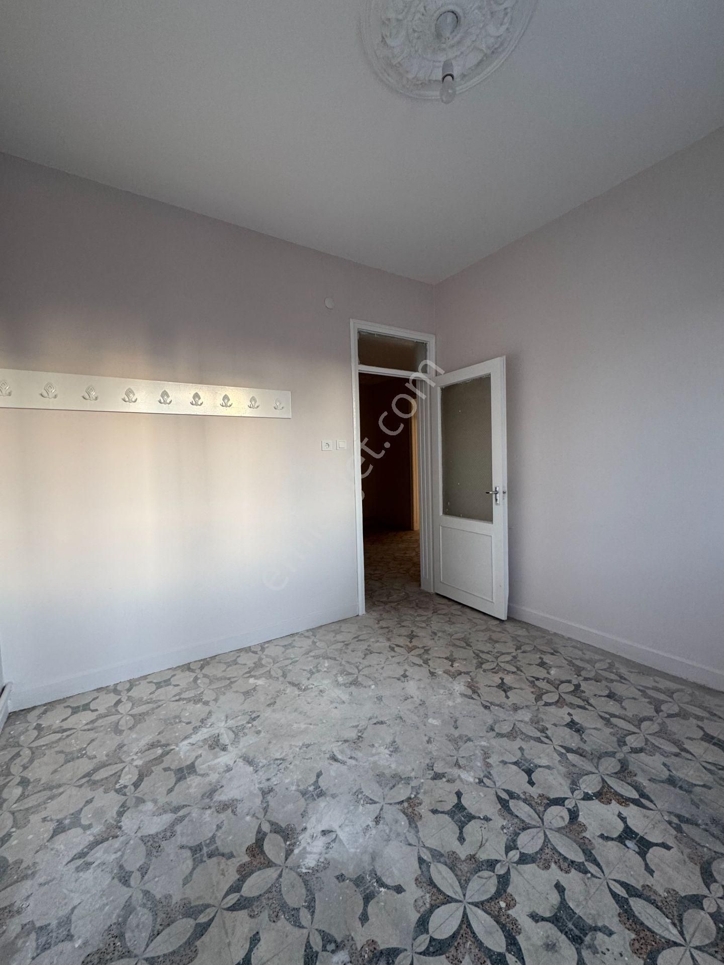 Babil Emlaktan Kiralık Şehir İçinde Cadde Üzeri Doğalgazlı Ofis - Görsel 9