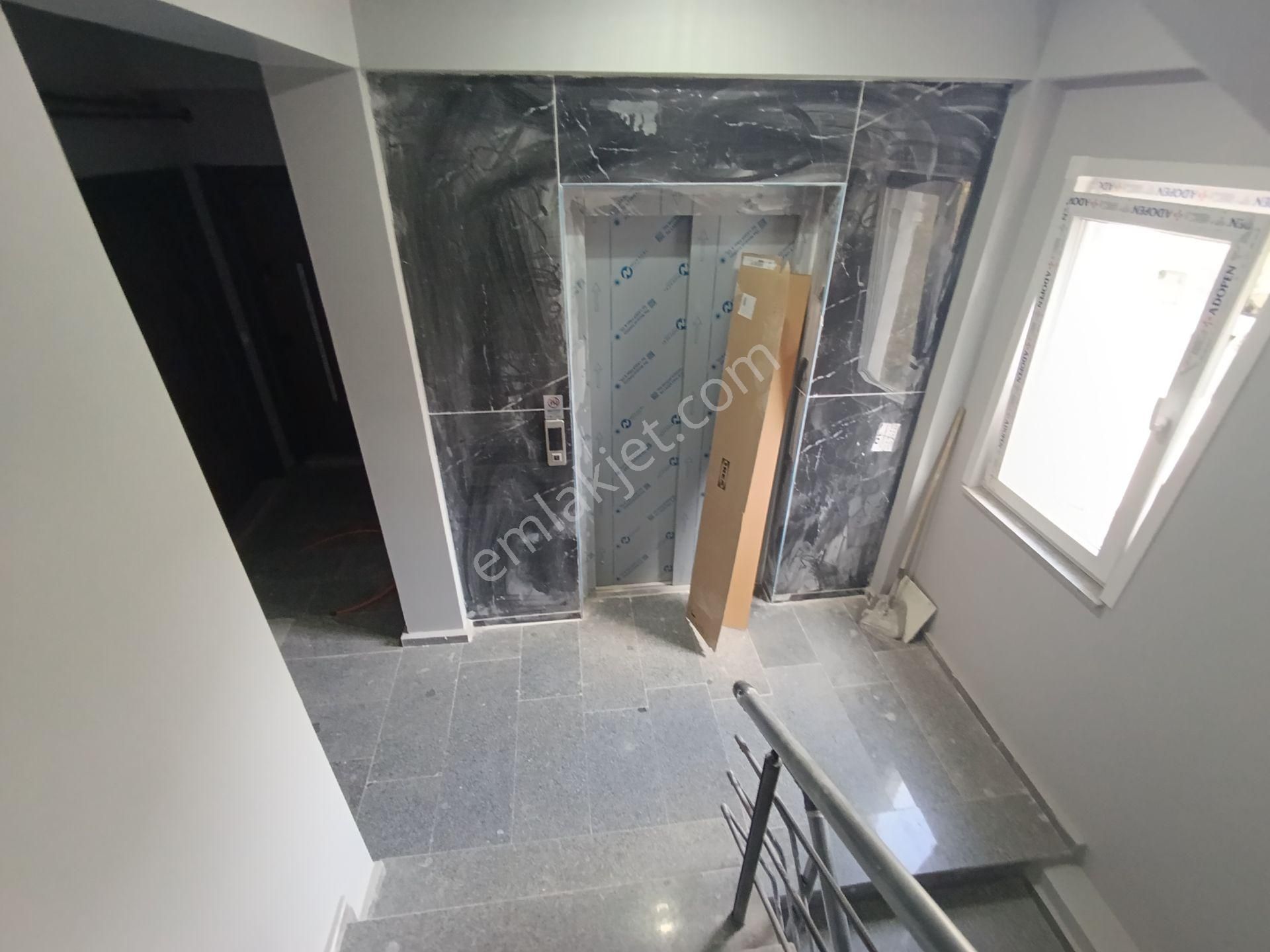 Pendik Aydıntepede Satılık 4+1 E-5 Yakın Asansör Otoparklı Sıfır Lüks Dubles - Görsel 23