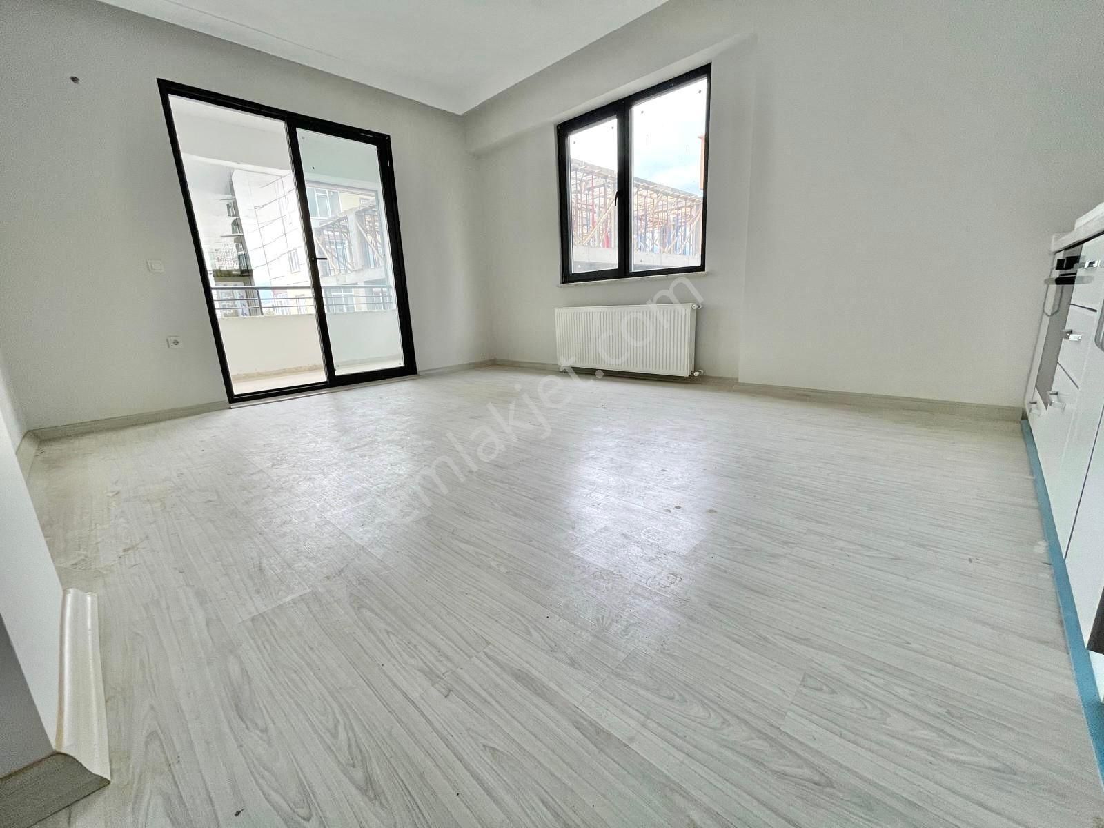 Berkay Demirel'den Kadıköyde Doğalgazlı Sıfır 2+1 Daire - Görsel 9