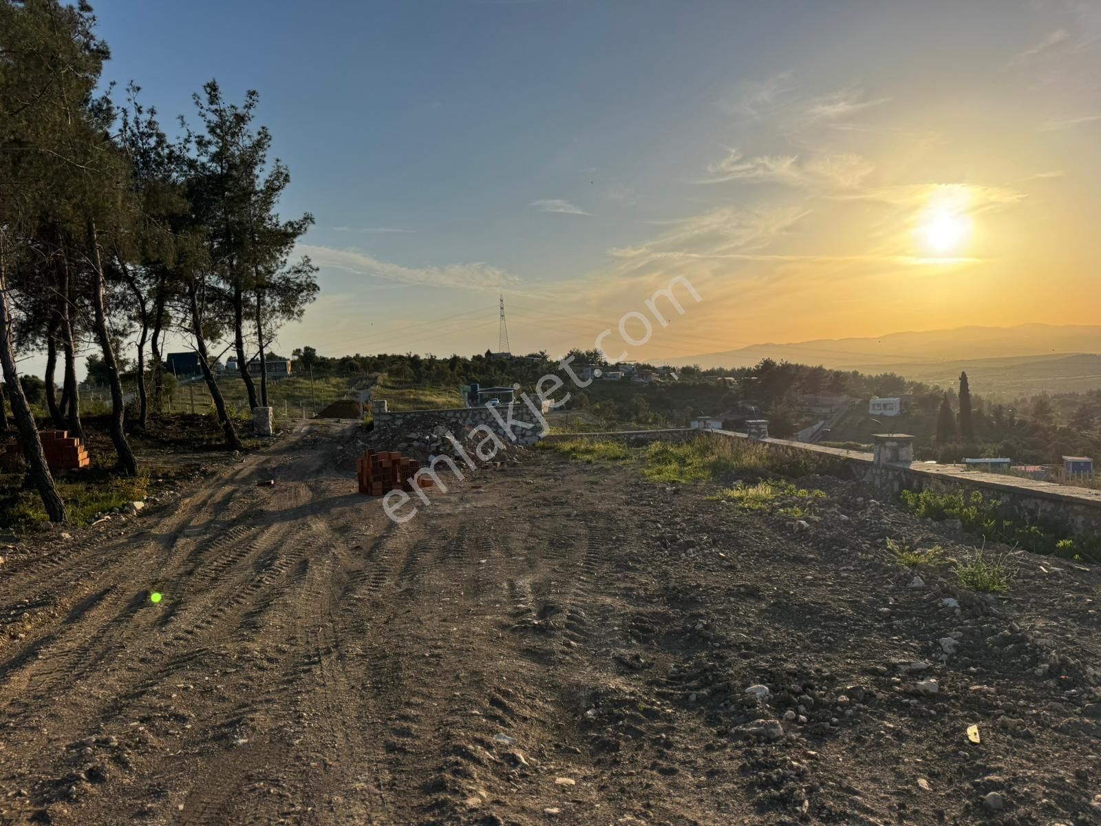 Torbalı Demirci Köyünde 620m2 Koperatif Hisseli Satılık Tarla - Görsel 15