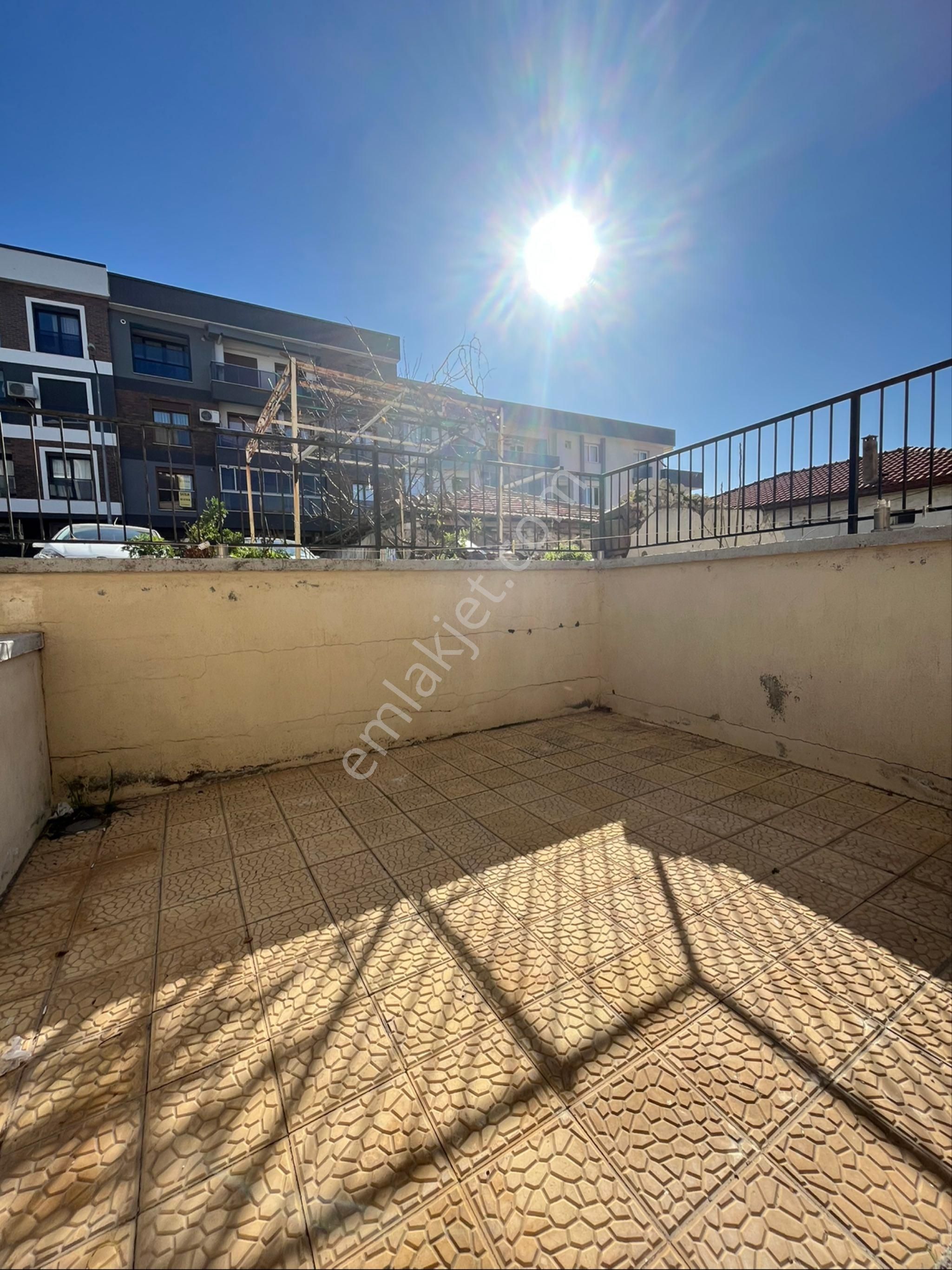 İzmir Buca Yaylacık Mah 1+1 Eşyalı Kiralık Daire - Görsel 18