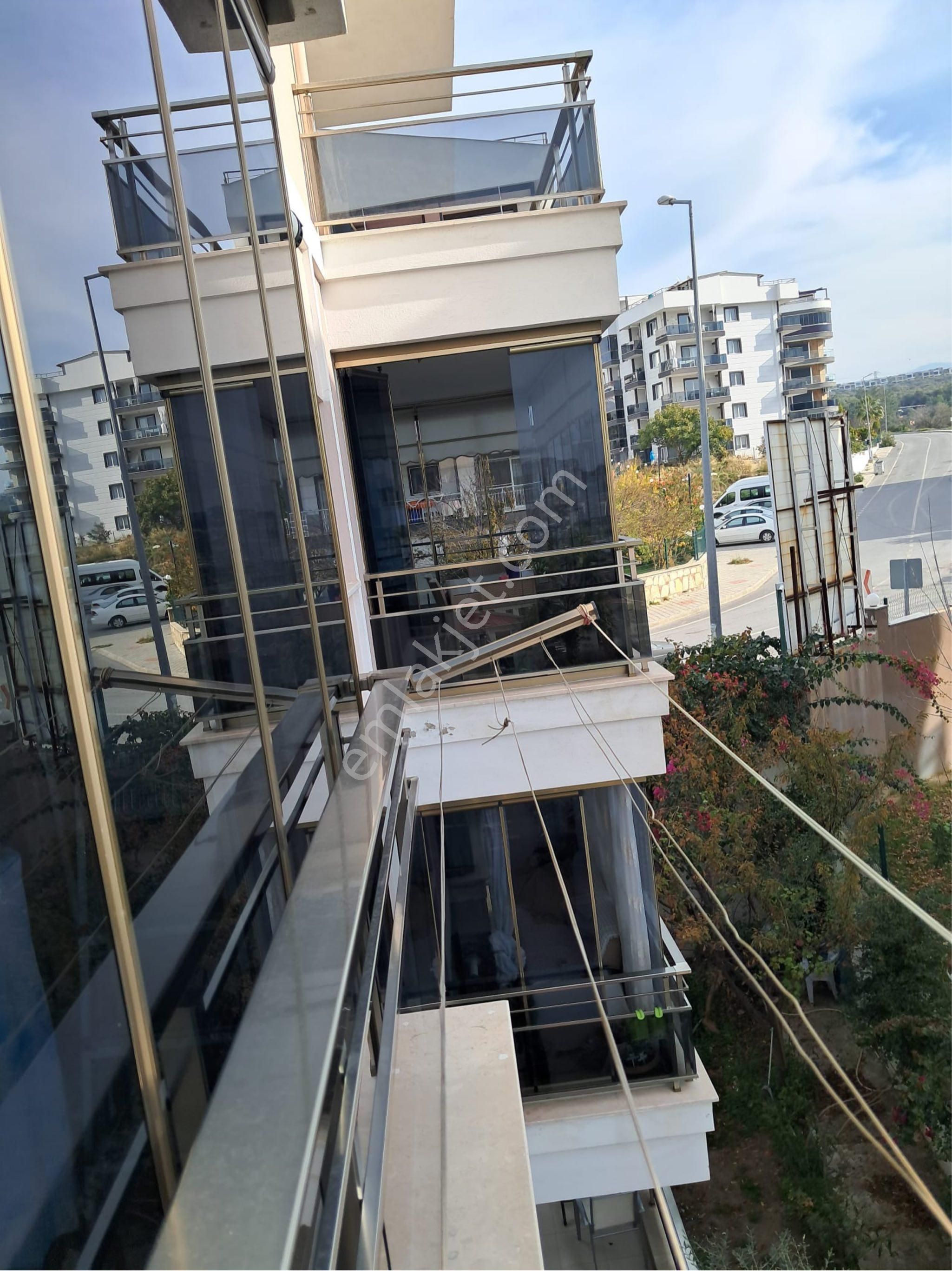 Kuşadası Otogar Arkası'nda Havuzlu Sitede 2+1 Satılık Daire - Görsel 21