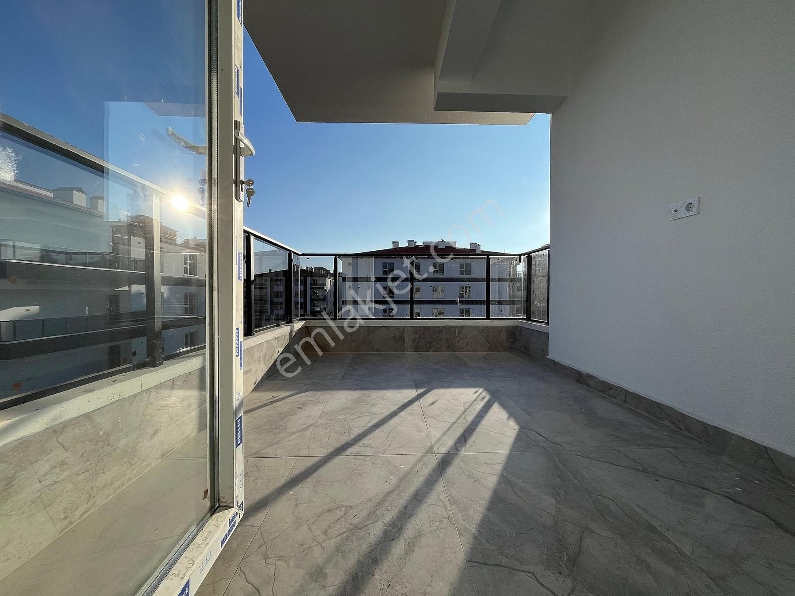 Yenikent Emlak'tan -emin Evim,fuzulev,birevim- %80 Kredili 3+1 - Görsel 6