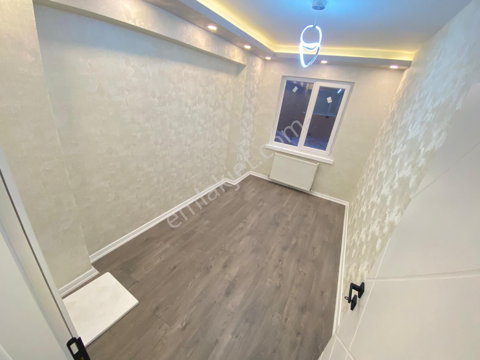 Etimesgut Süvaride 3+1 Full+full Ara Kat Cadde Üzeri Lüks Daire - Görsel 16