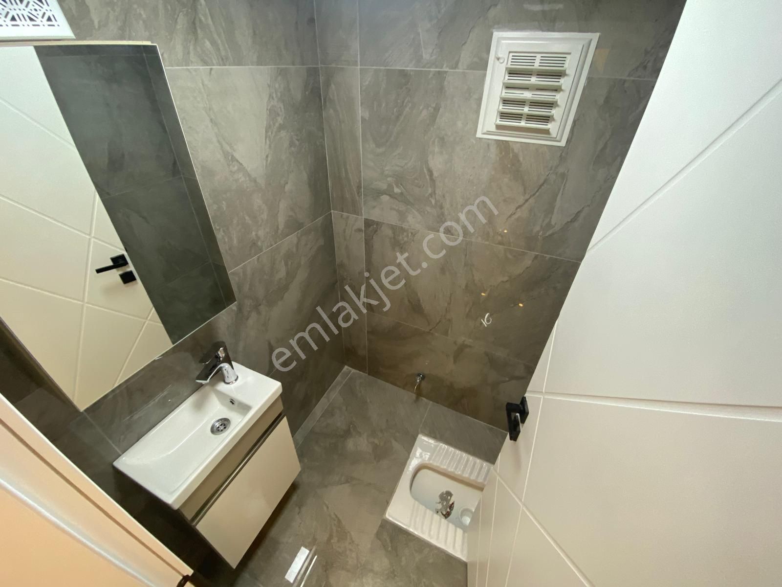 Etimesgut Süvaride 3+1 Full+full Ara Kat Cadde Üzeri Lüks Daire - Görsel 13