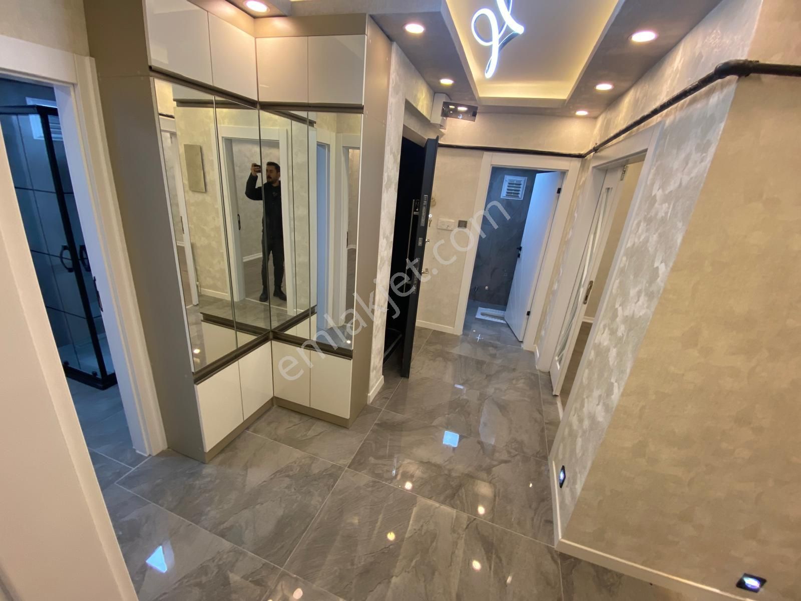 Etimesgut Süvaride 3+1 Full+full Ara Kat Cadde Üzeri Lüks Daire - Görsel 34