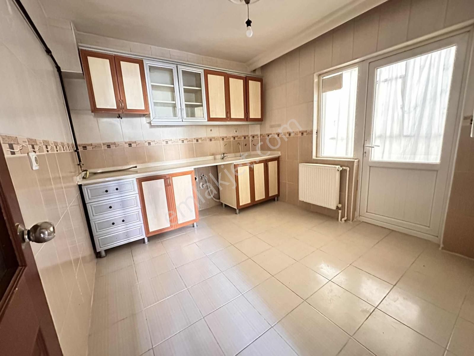 Pınarbaşı Mahallesinde 3+1 Yüksek Giriş Depolu Kat Konumunda - Görsel 21