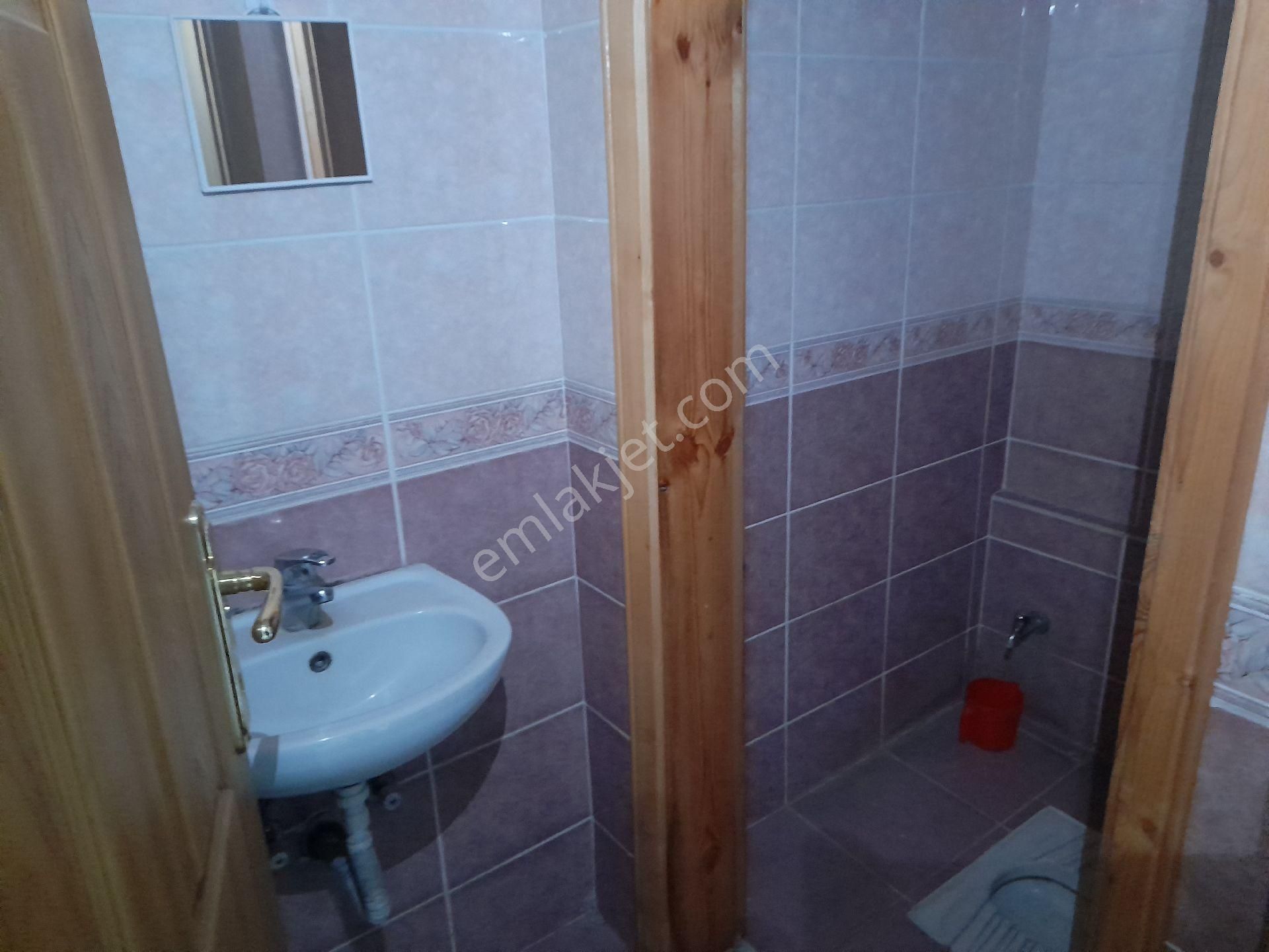 Bulancak Satılık Sitede 2.kat,130m2, 3+1 Daire - Görsel 12
