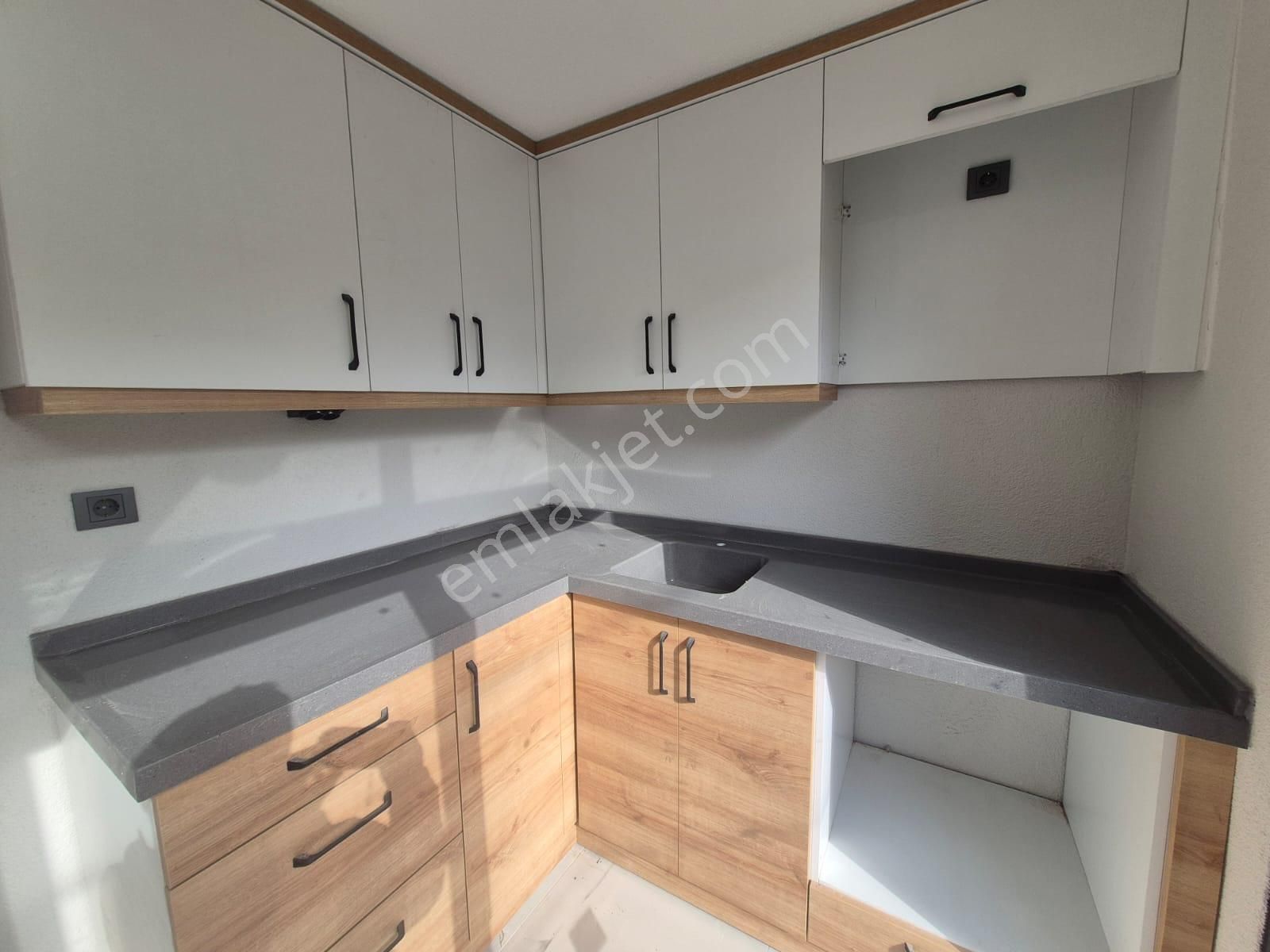 Sabri Pınarbaşı'dan Kızılkeçili'de Satılık Müstakil Ev - Görsel 18