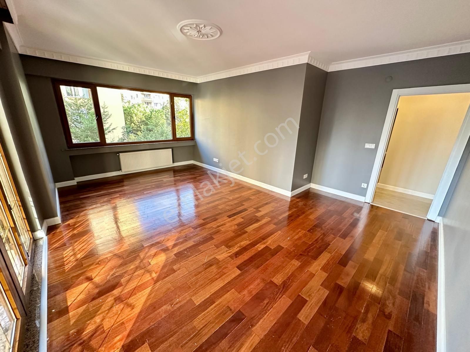 Kozyatağı Selimoğlu Sitesinde 7-24 Güvenlik Havuzlu 90m²net 3+1 - Görsel 11