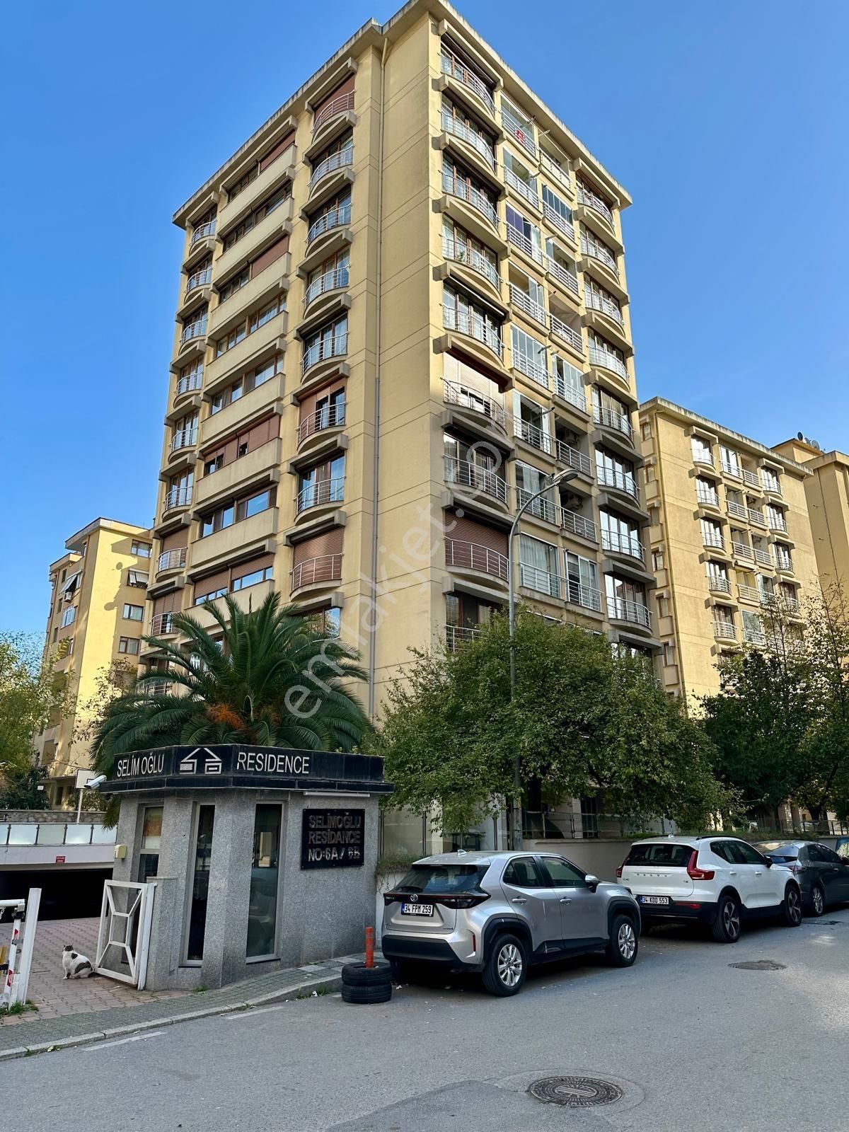Kozyatağı Selimoğlu Sitesinde 7-24 Güvenlik Havuzlu 90m²net 3+1 - Görsel 8