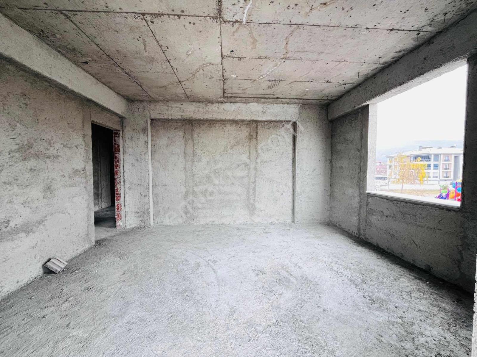 Remax/dem Demirkent Mah. 4.5+1 Alttan Isıtma 199m2 Lüks Daireler - Görsel 6