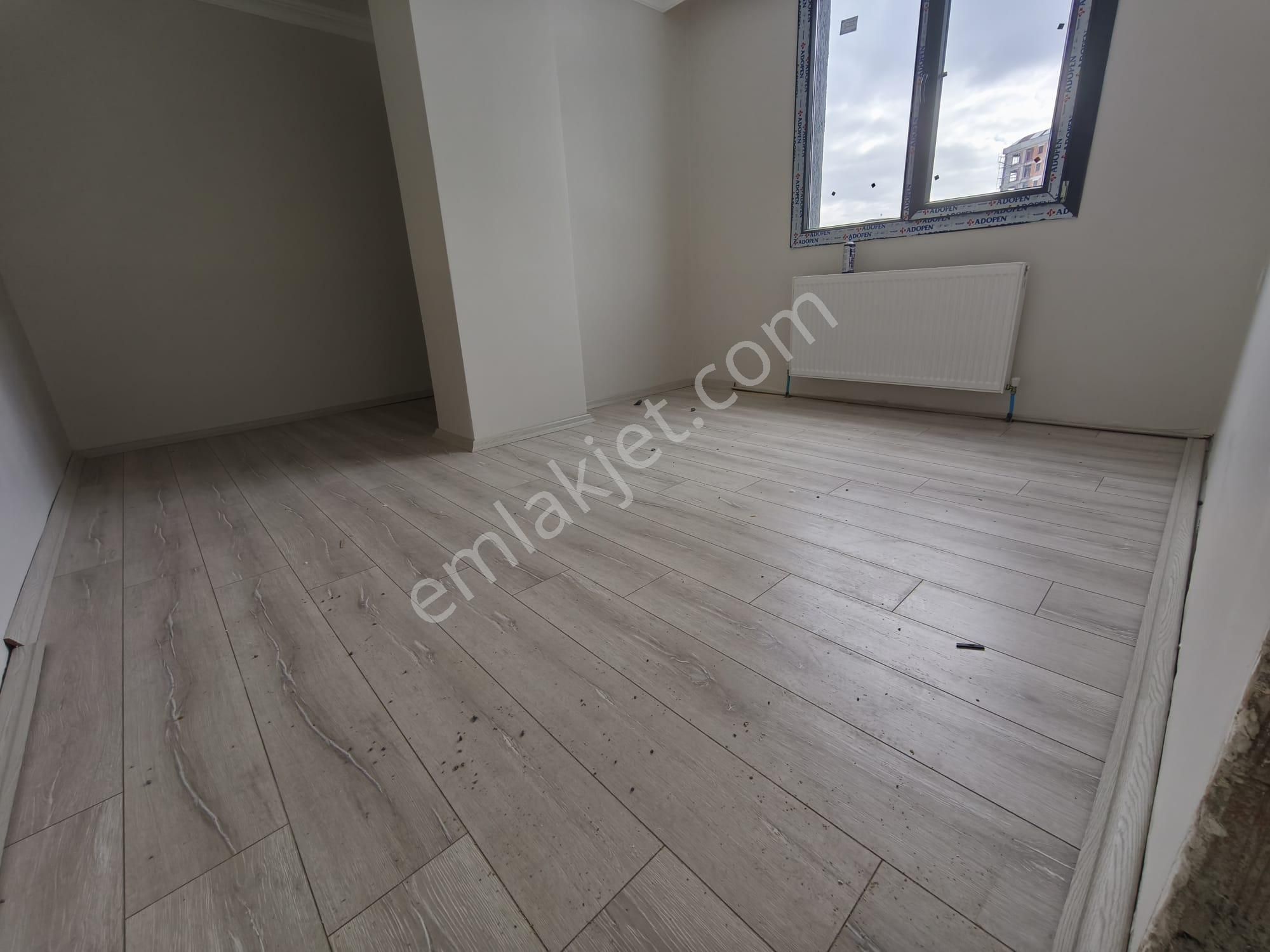 Çok Acil Sultanbeyli Necipfazılda Satılık 125 M. 3+1 Lüks Daire - Görsel 13