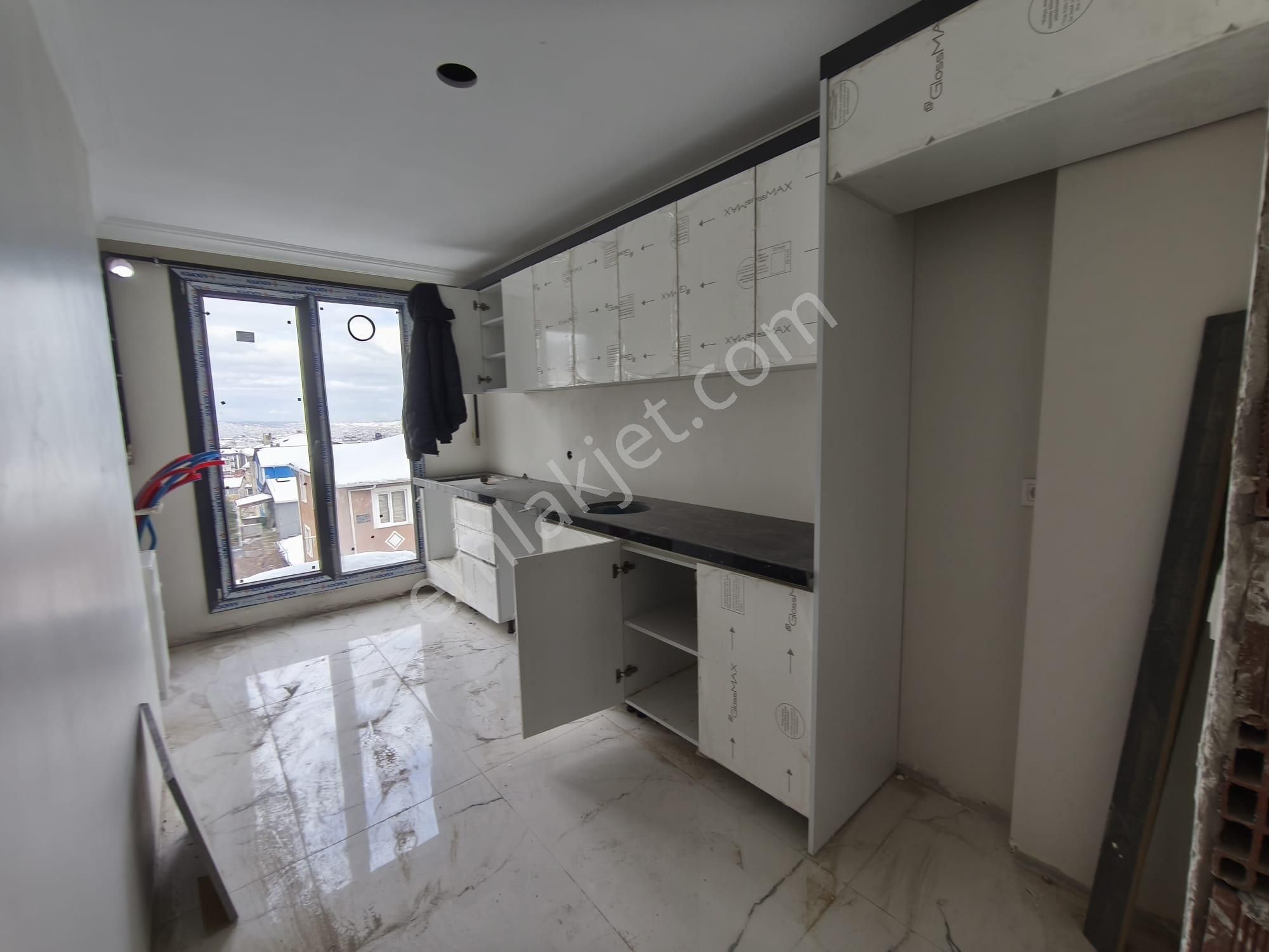 Çok Acil Sultanbeyli Necipfazılda Satılık 125 M. 3+1 Lüks Daire - Görsel 6