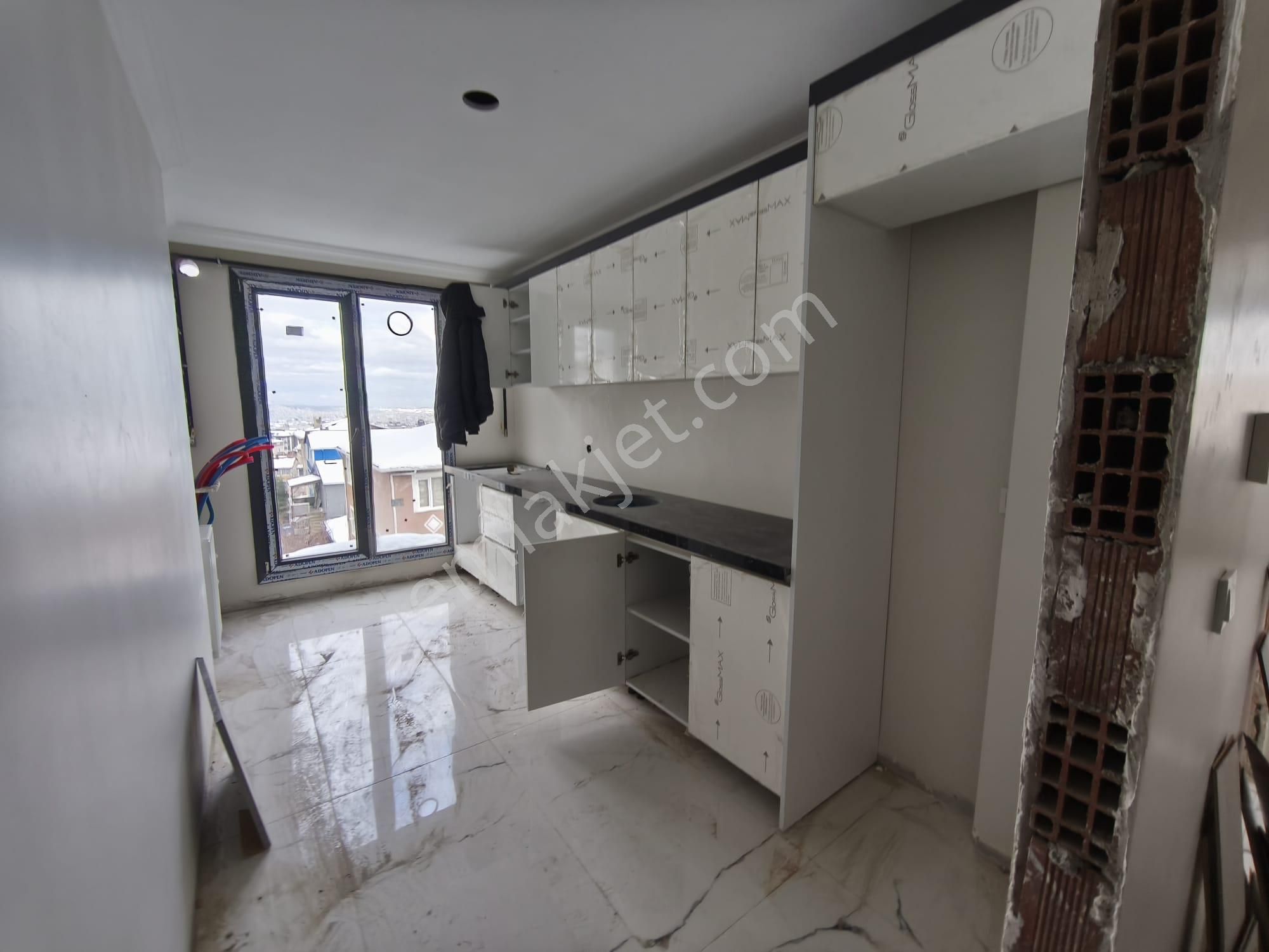 Çok Acil Sultanbeyli Necipfazılda Satılık 125 M. 3+1 Lüks Daire - Görsel 5