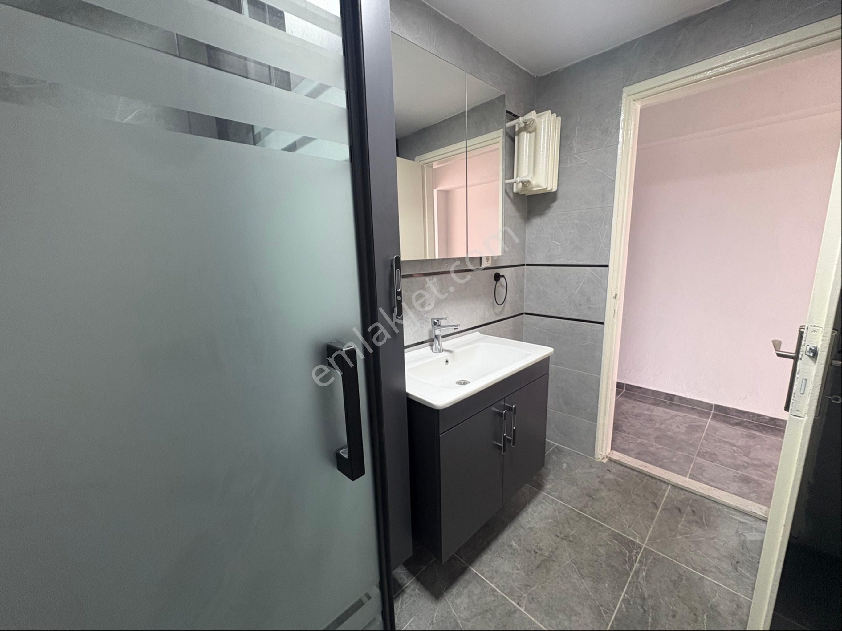 Göztepe Türk Koleji Karşısında Deniz Manzaralı 3+1 Kiralık Daire - Görsel 25