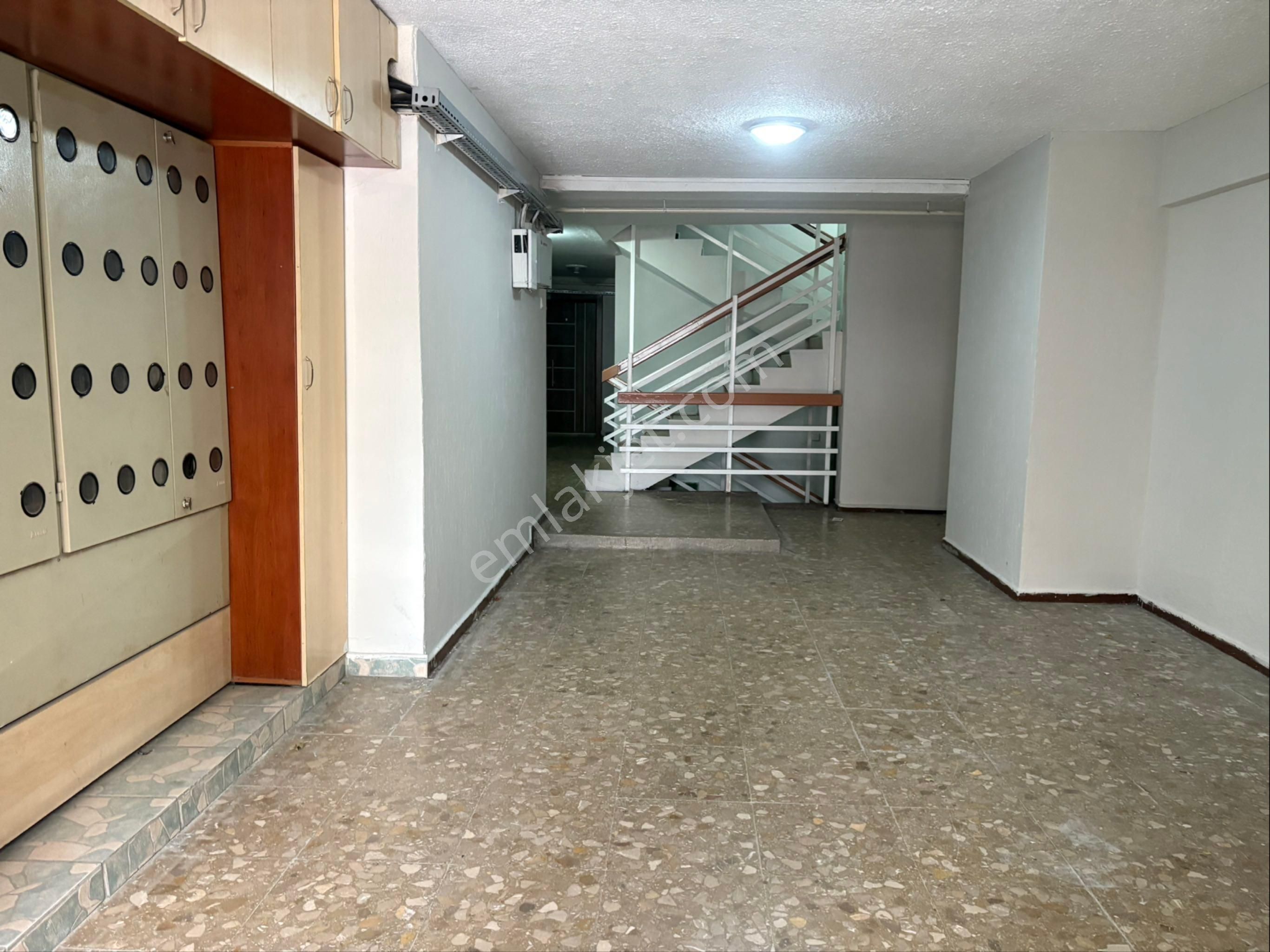 Göztepe Türk Koleji Karşısında Deniz Manzaralı 3+1 Kiralık Daire - Görsel 31