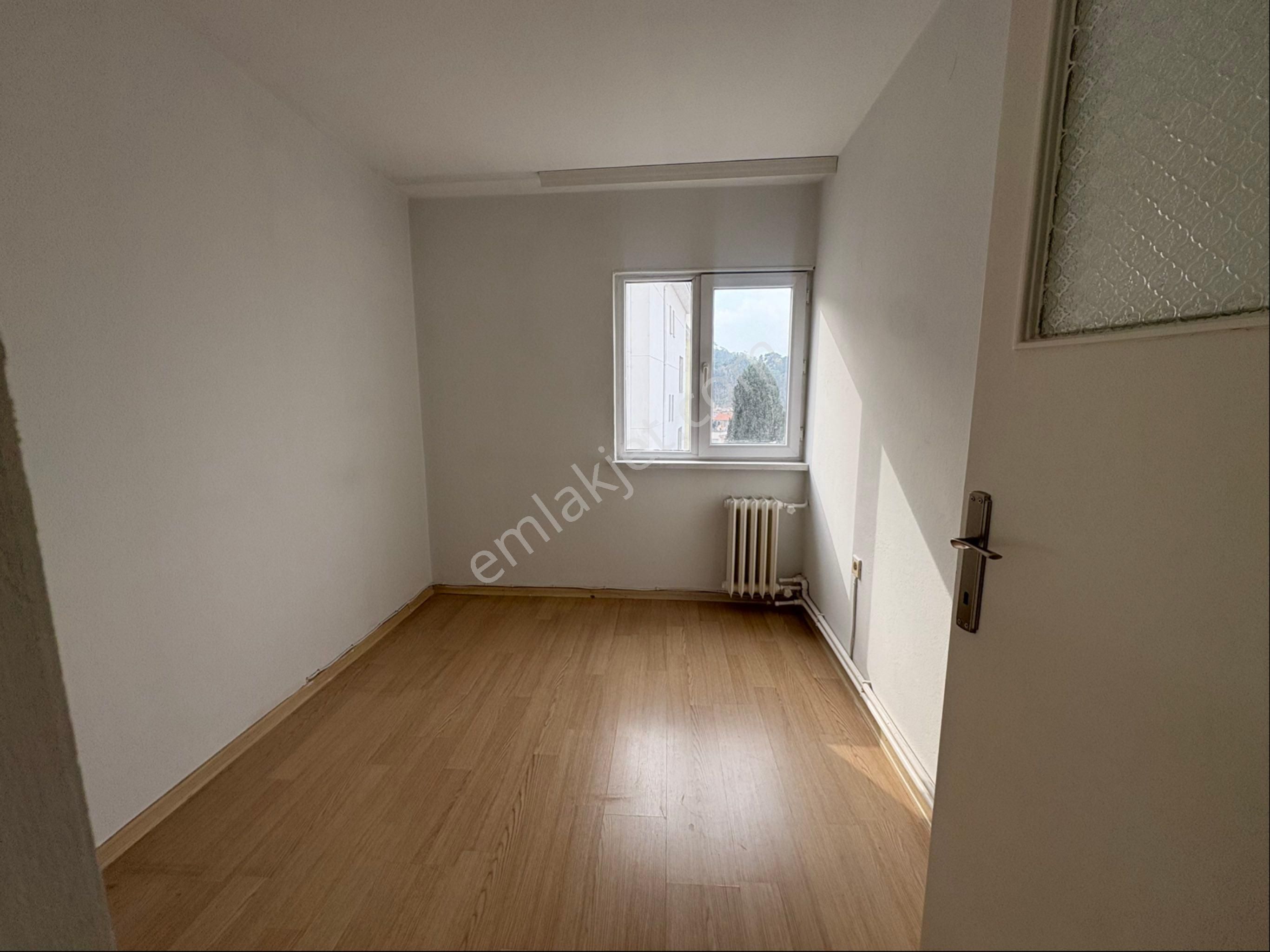 Göztepe Türk Koleji Karşısında Deniz Manzaralı 3+1 Kiralık Daire - Görsel 14