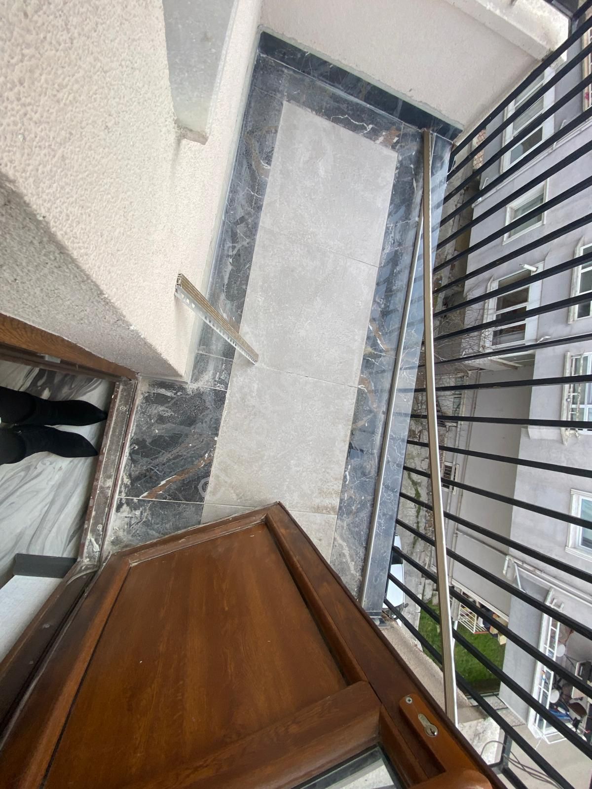 Koza Emlaktan Akşemsettin Mahalesinde Caddeye Yakın Lüxx Yapılı 4+1 Teras Daire - Görsel 9