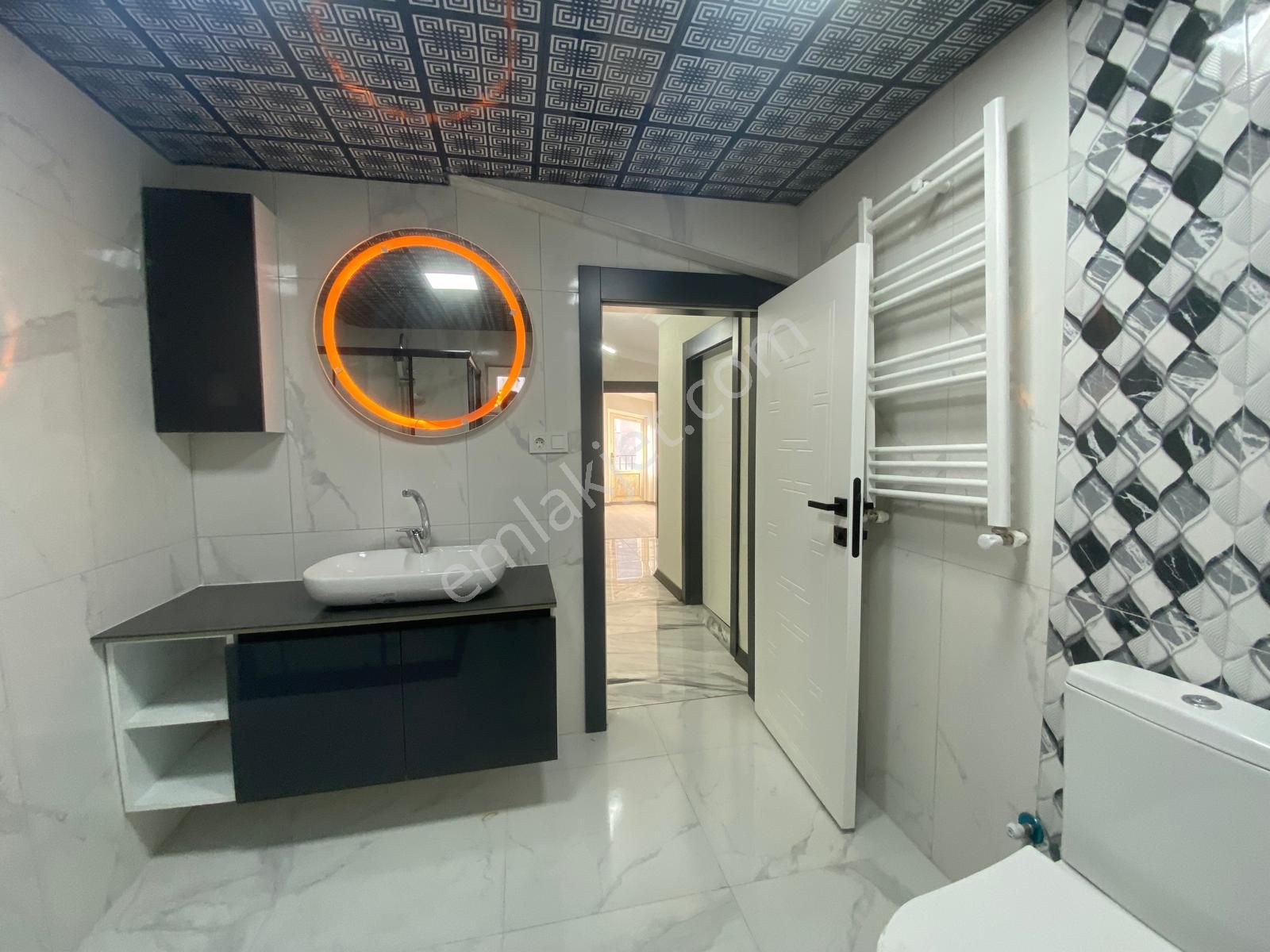 Koza Emlaktan Akşemsettin Mahalesinde Caddeye Yakın Lüxx Yapılı 4+1 Teras Daire - Görsel 27