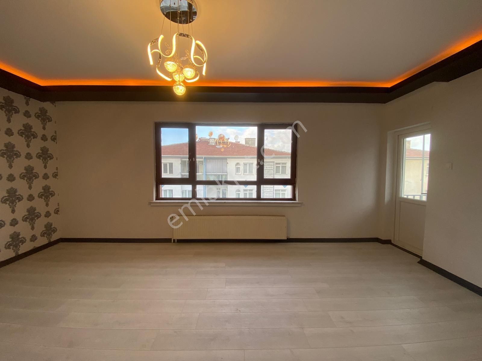 Koza Emlaktan Akşemsettin Mahalesinde Caddeye Yakın Lüxx Yapılı 4+1 Teras Daire - Görsel 10