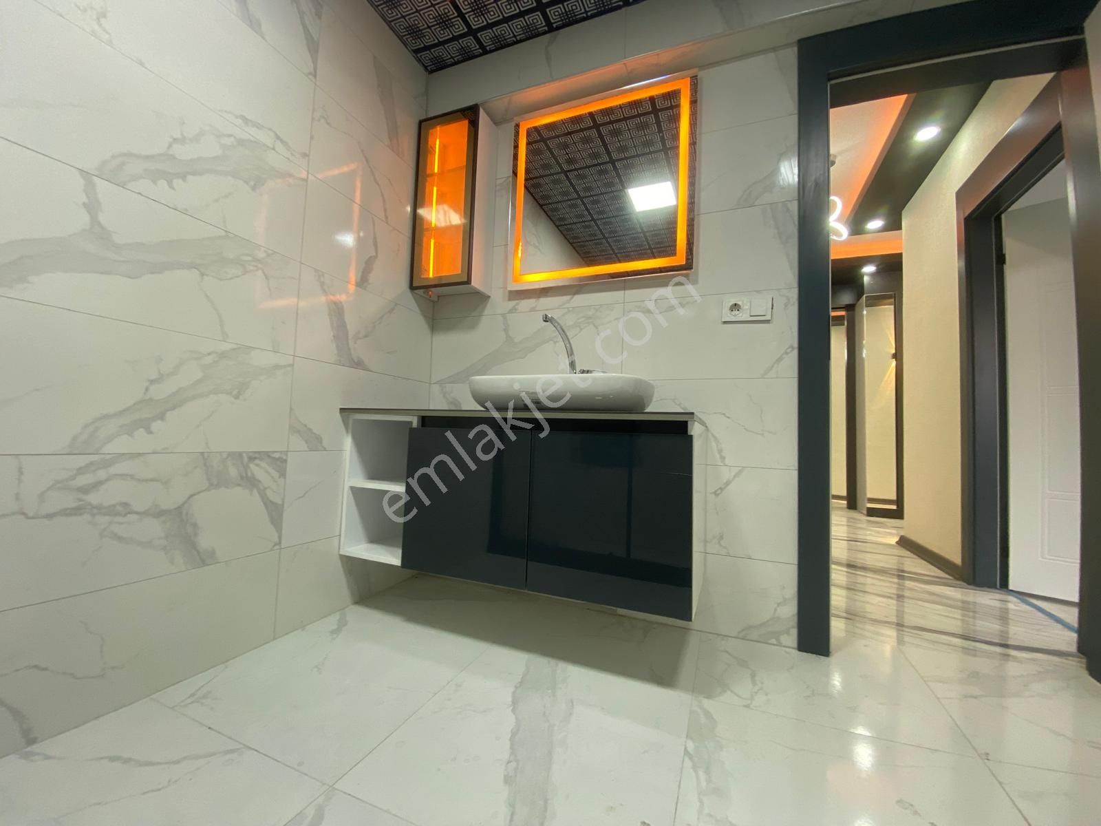 Koza Emlaktan Akşemsettin Mahalesinde Caddeye Yakın Lüxx Yapılı 4+1 Teras Daire - Görsel 21