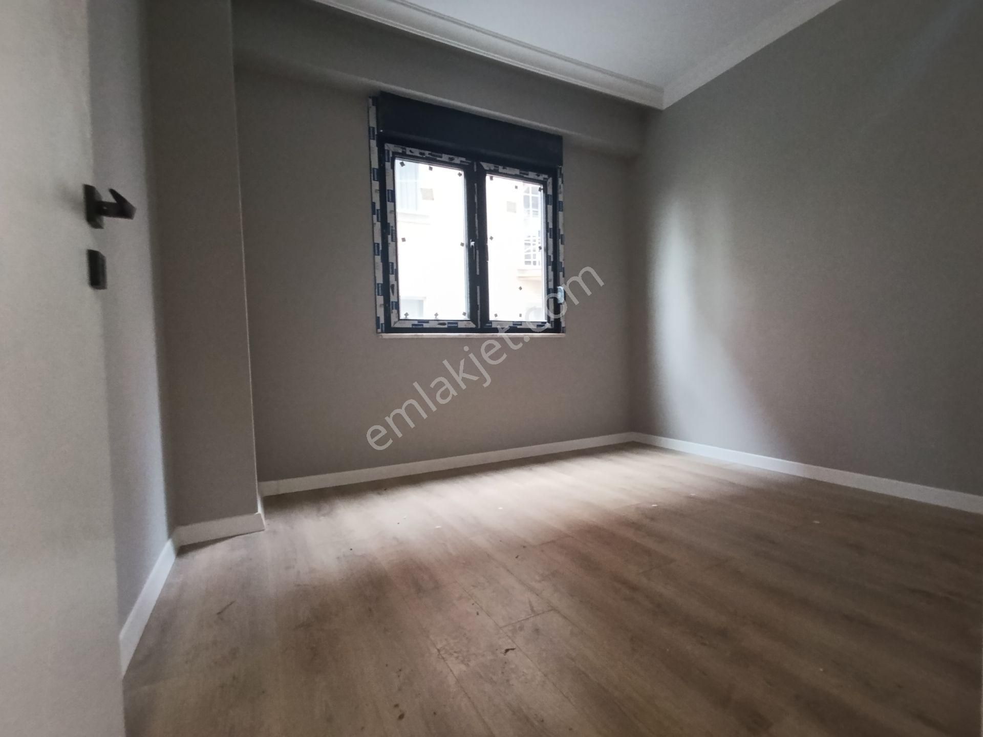Pendik Güzelyalıda Satılık 2+1 Asansör Otoparklı Ana Cadde Üstü Lüks Daire - Görsel 10