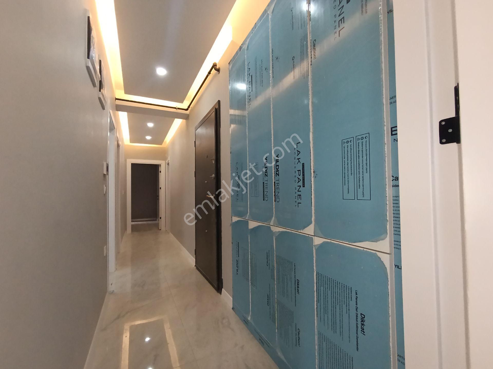 Pendik Güzelyalıda Satılık 2+1 Asansör Otoparklı Ana Cadde Üstü Lüks Daire - Görsel 19