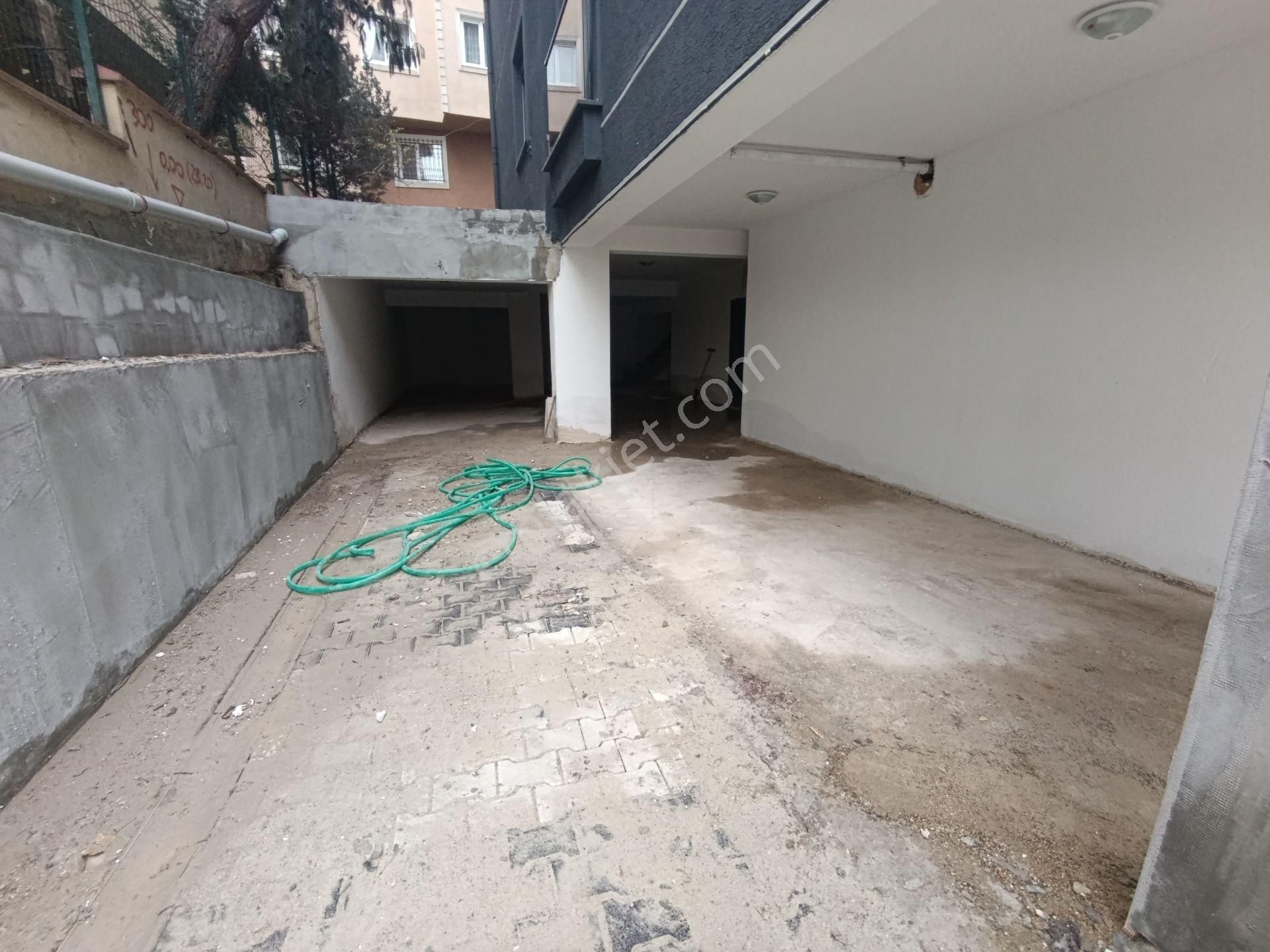 Pendik Güzelyalıda Satılık 2+1 Asansör Otoparklı Ana Cadde Üstü Lüks Daire - Görsel 29
