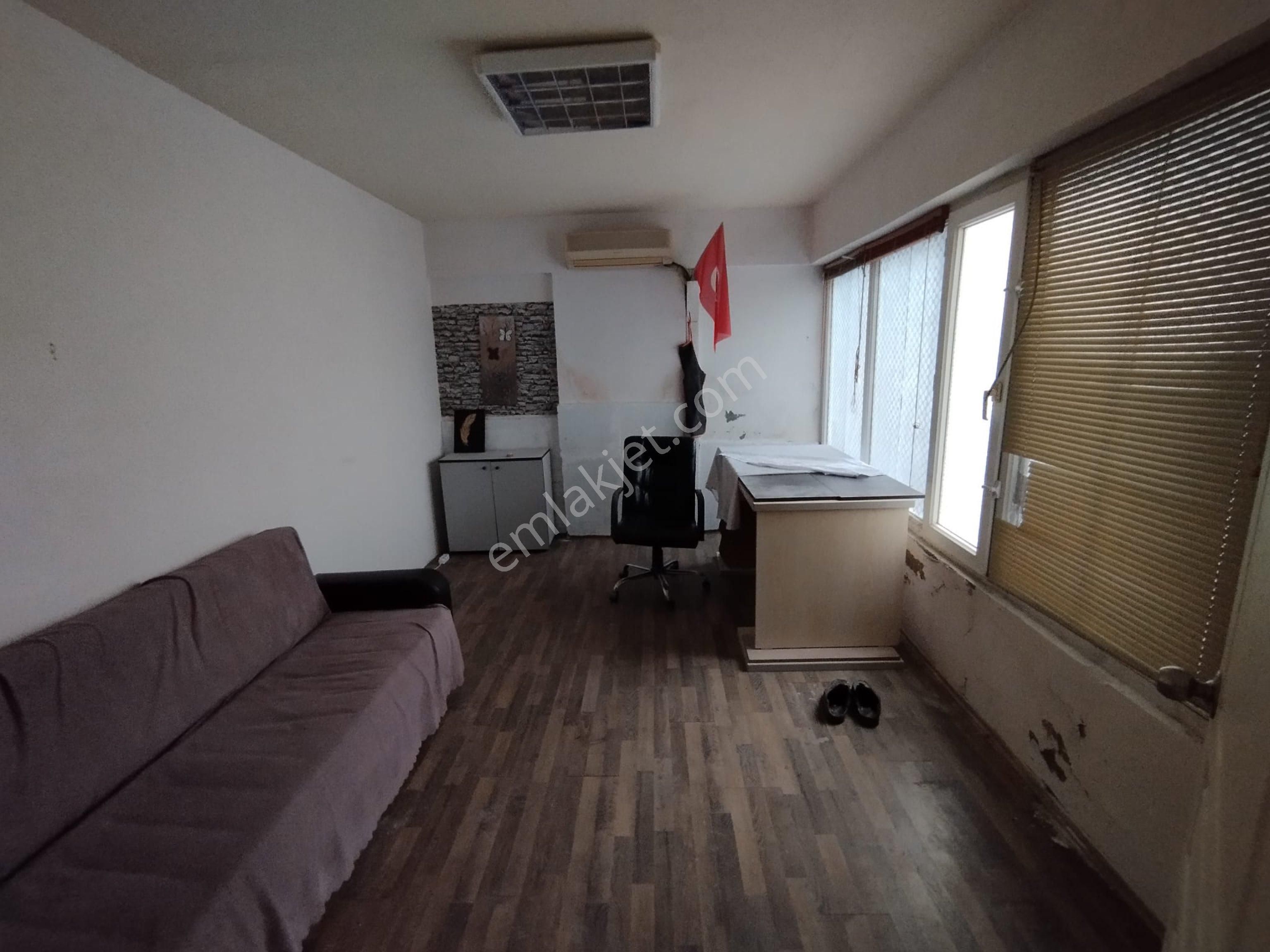 Bursa Nilüfer Cumhuriyet Mahallesi Kiralık Depo