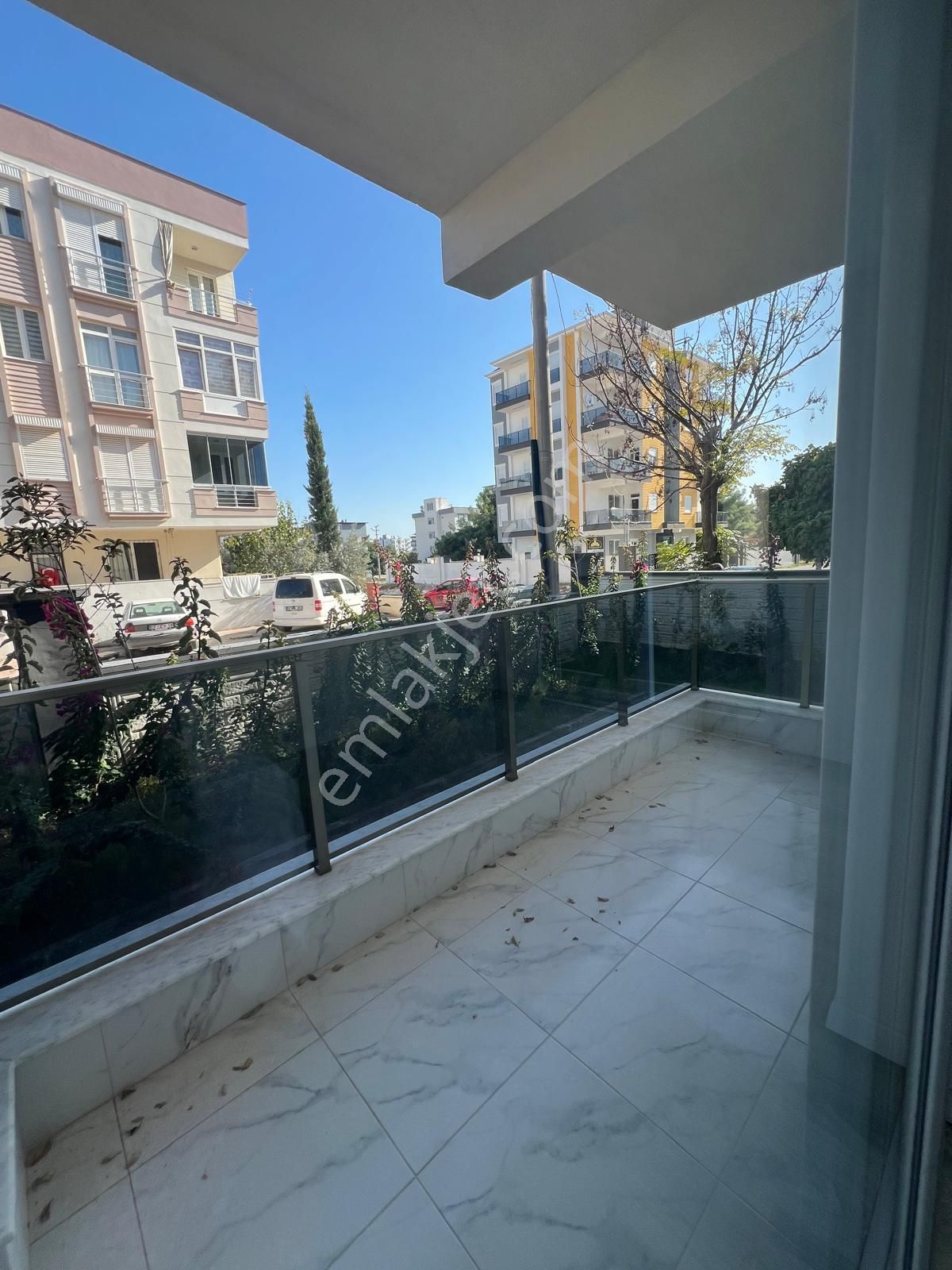 Aydoğmuşta 2+1 Lüks Sıfır Daire - Görsel 18