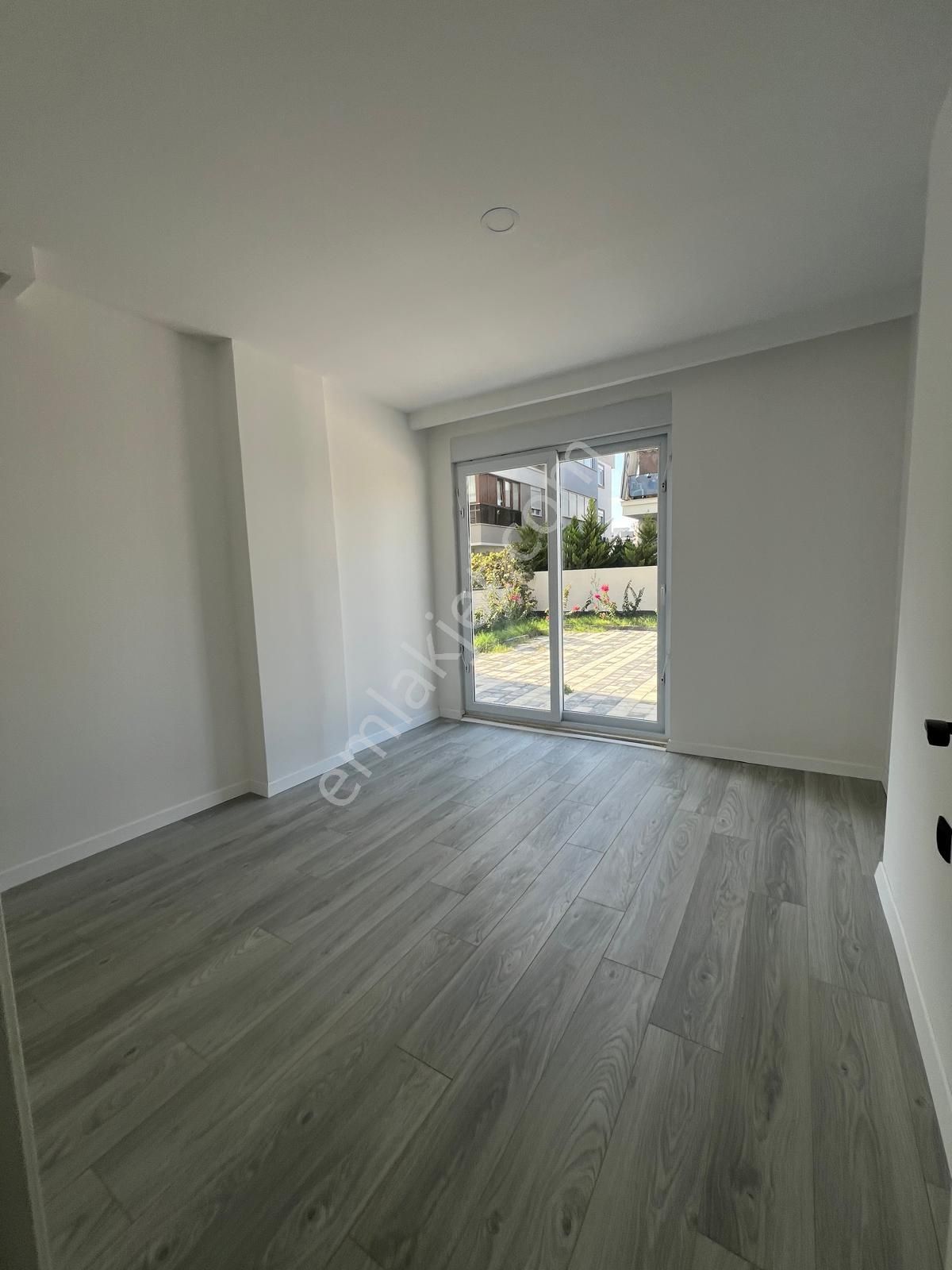 Aydoğmuşta 2+1 Lüks Sıfır Daire - Görsel 10