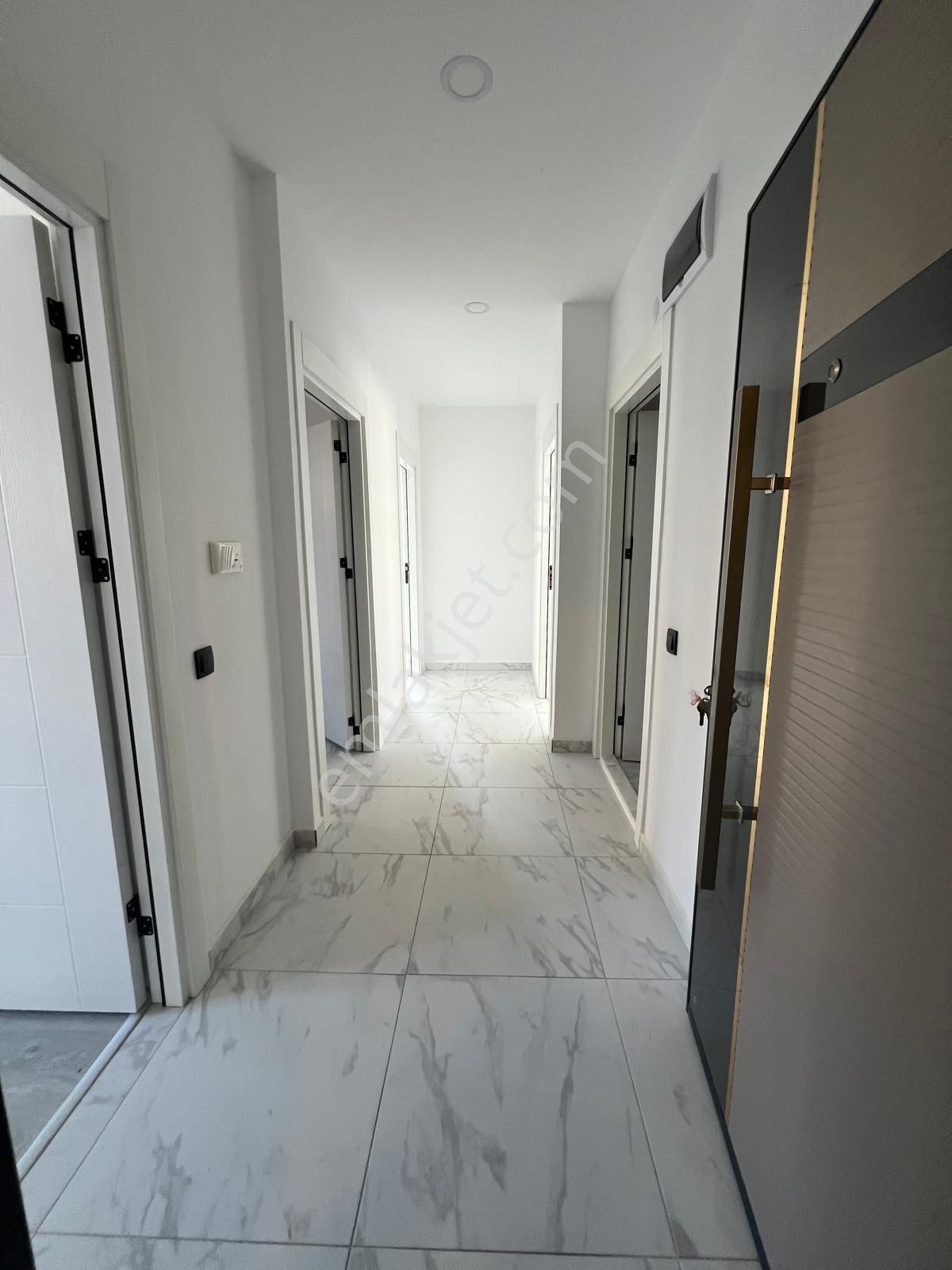 Aydoğmuşta 2+1 Lüks Sıfır Daire - Görsel 16