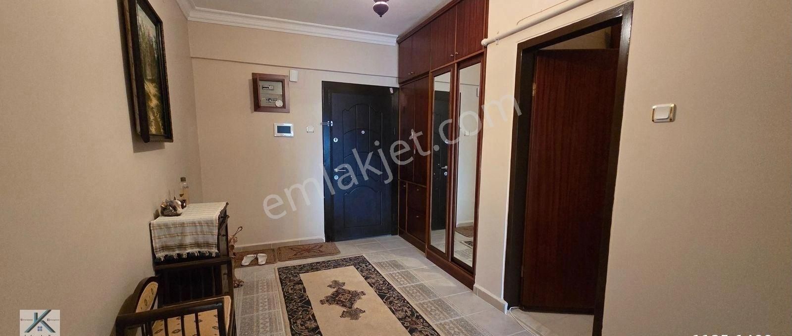 Satılık 3+1 Dikmen Akpınar Mah. 10. Katta Asansörlü Otoparklı Bakımlı Yapılı - Görsel 13