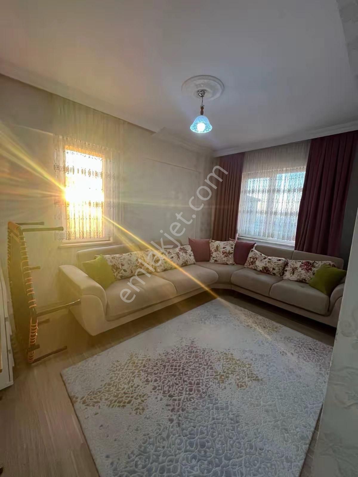 Şirinevlerde Satılık 3+1 Bakımlı Toki Dairesi - Görsel 6