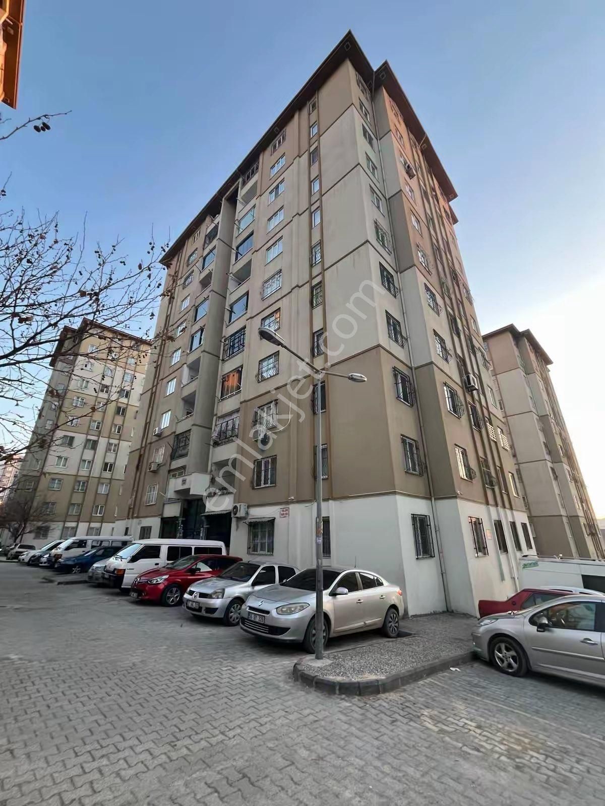 Şirinevlerde Satılık 3+1 Bakımlı Toki Dairesi - Görsel 11