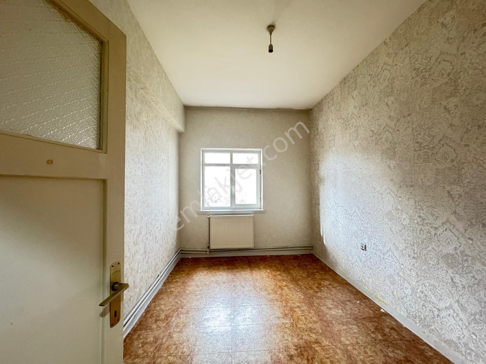 Ascelik"den"yatirim Fırsatı Ayağınızı Geldi_1 Katta_geniş M2_3+1 - Görsel 13