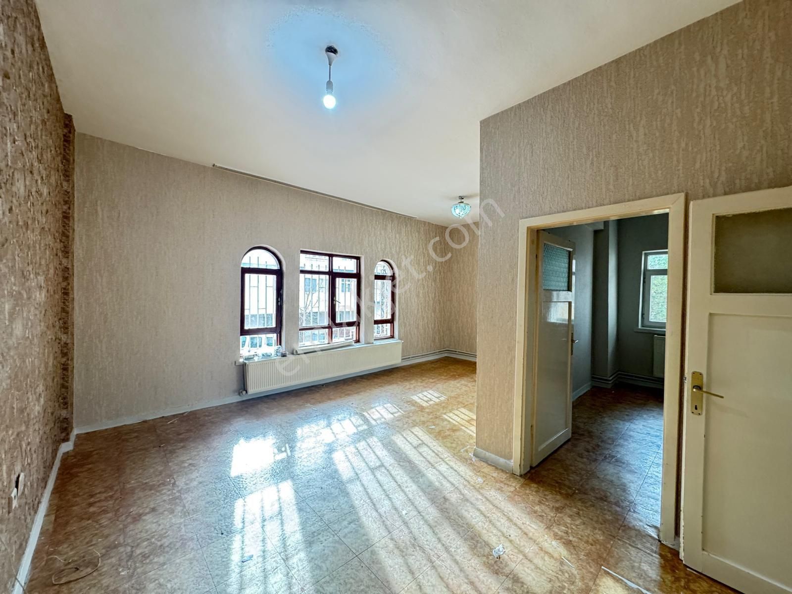 Ascelik"den"yatirim Fırsatı Ayağınızı Geldi_1 Katta_geniş M2_3+1 - Görsel 2