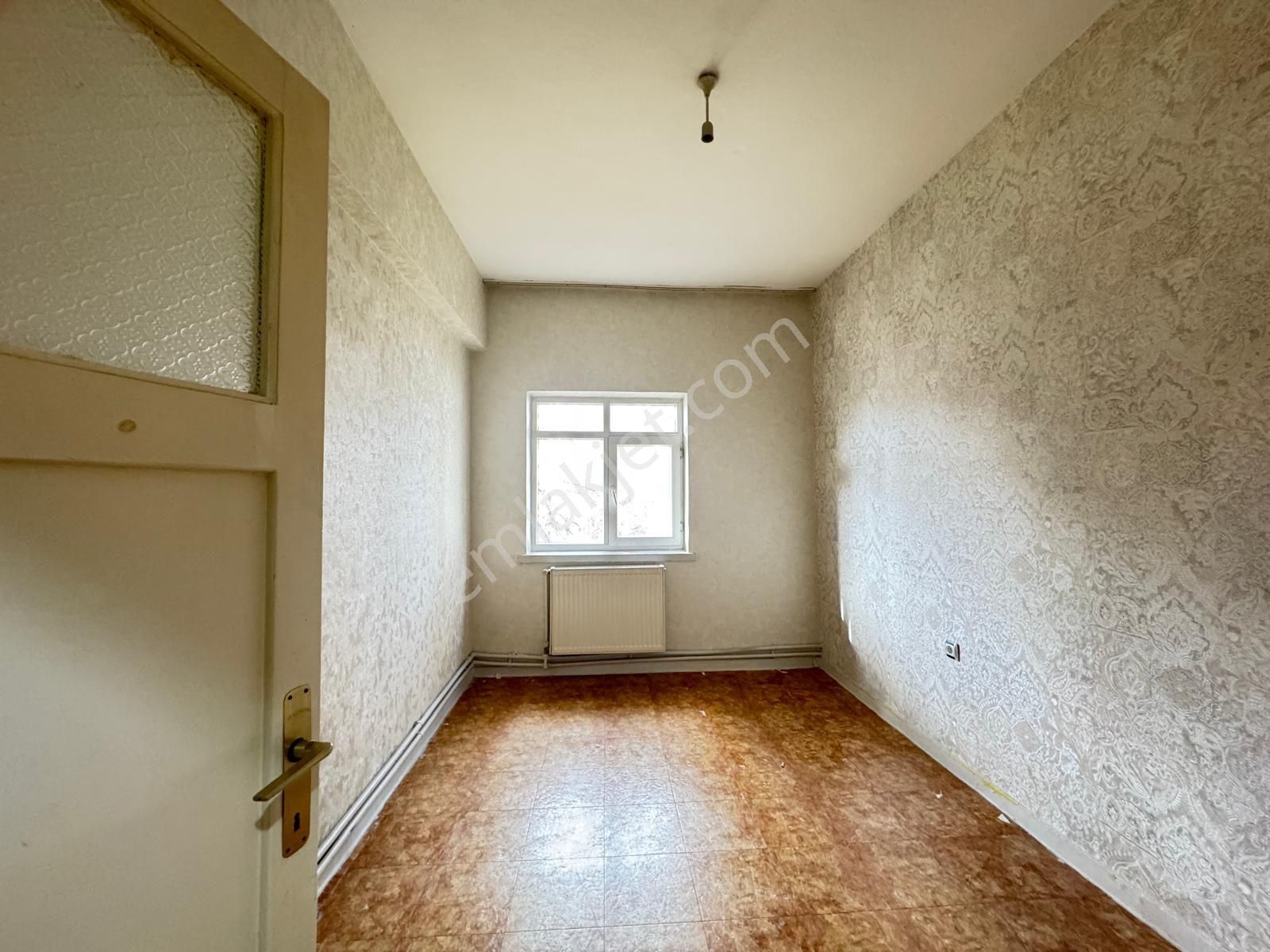 Ascelik"den"yatirim Fırsatı Ayağınızı Geldi_1 Katta_geniş M2_3+1 - Görsel 14