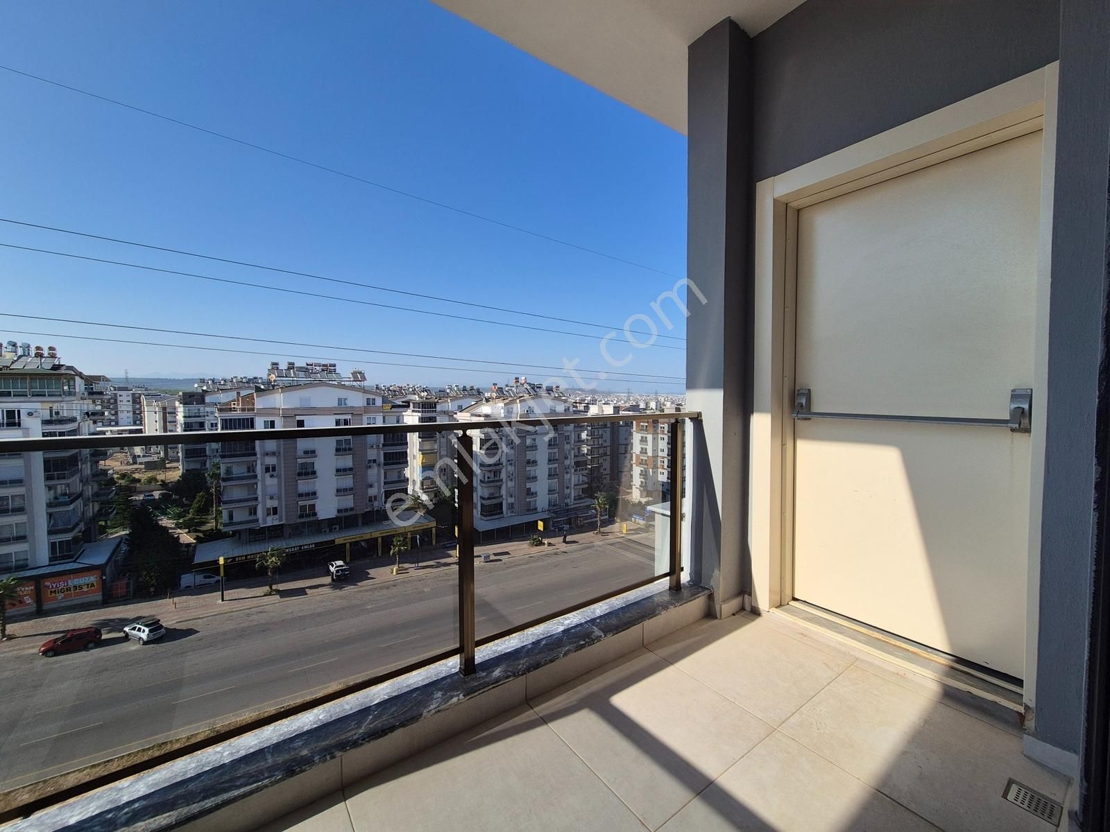 Panoramik Antalya Manzaralı Doğalgaz Kombili 3+1 Daire - Görsel 14