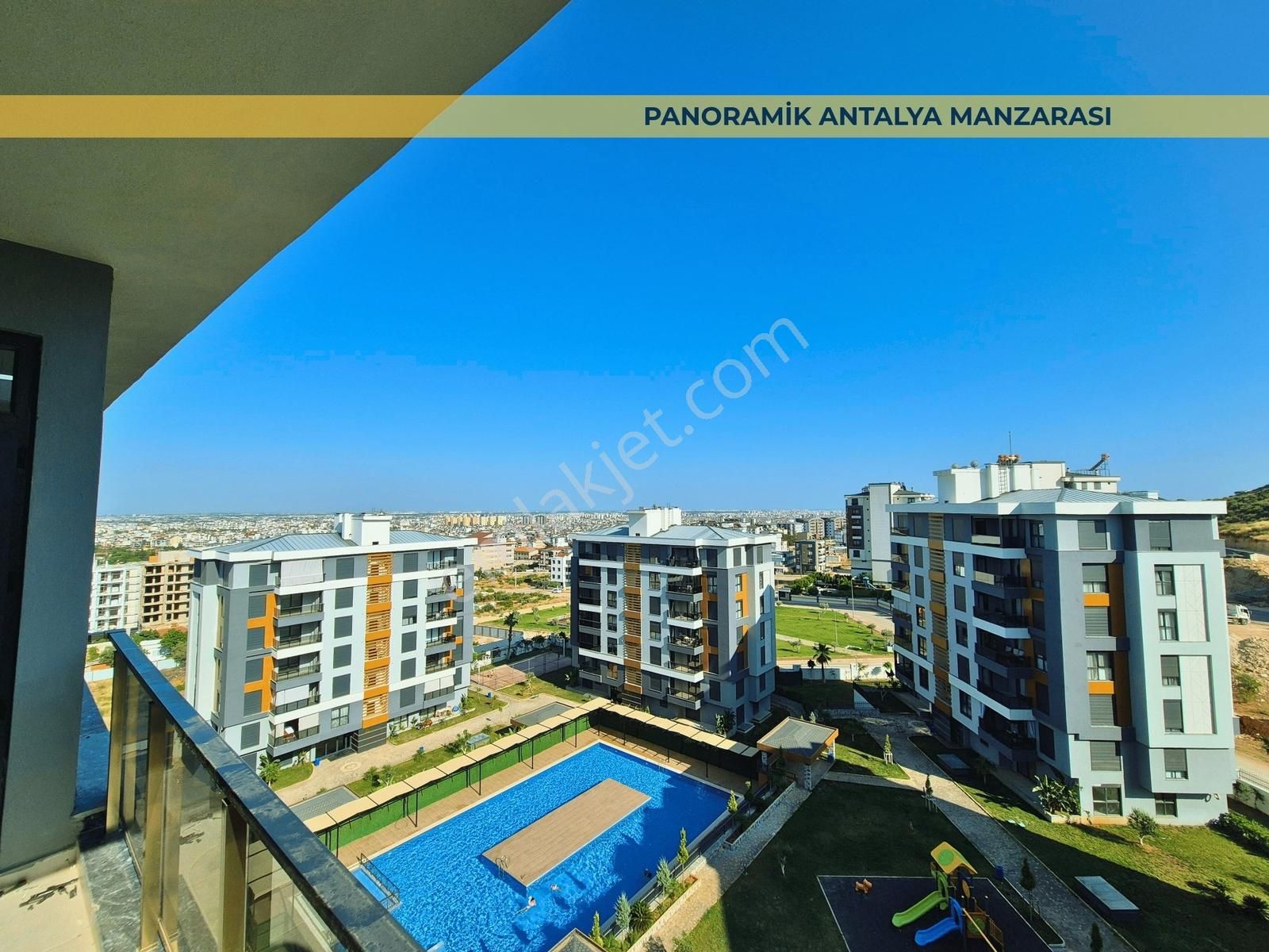 Panoramik Antalya Manzaralı Doğalgaz Kombili 3+1 Daire