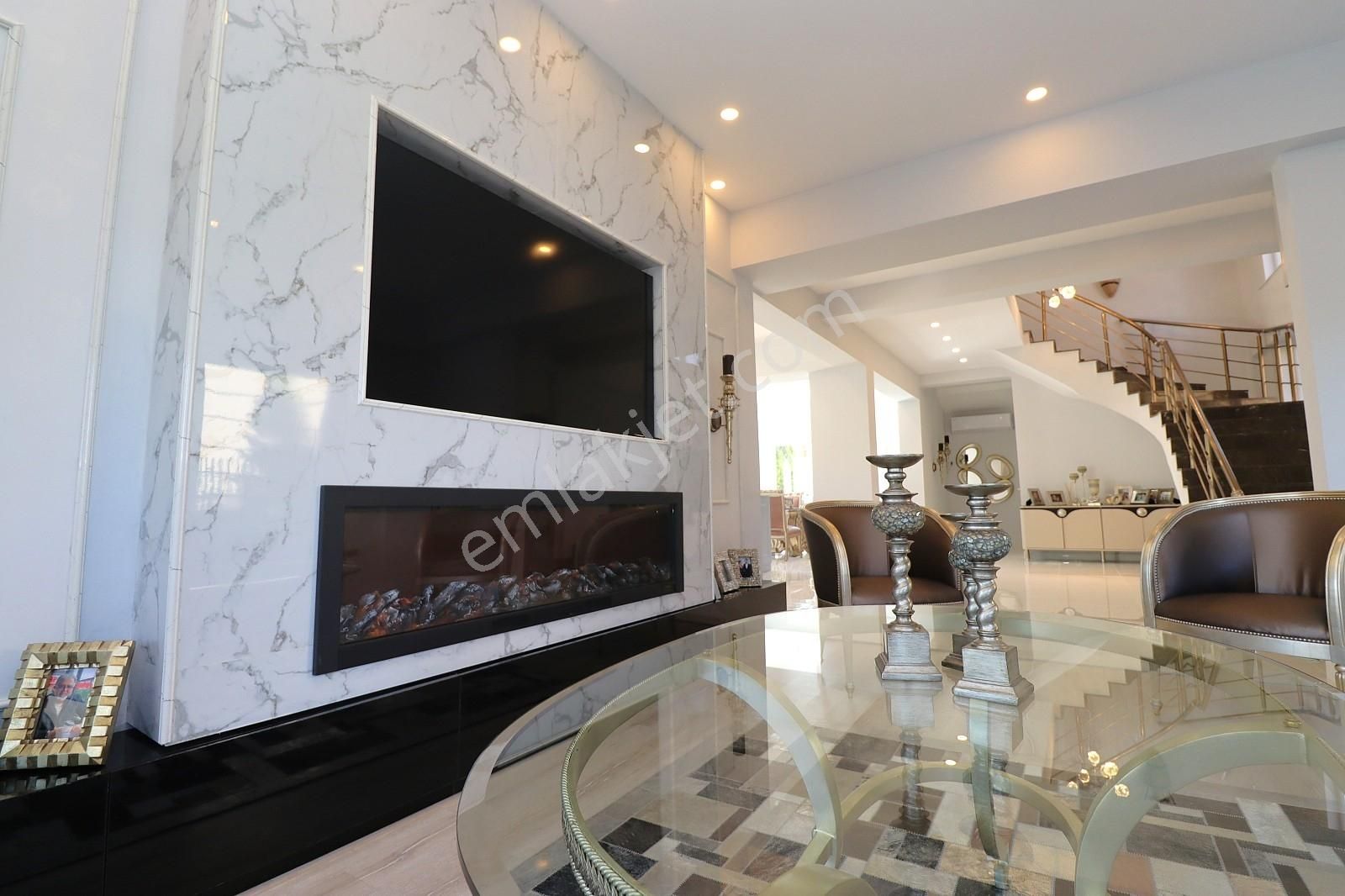 Döşemealtında Özel Havuzlu Müstakil Şık Villa | Tekce - Görsel 8