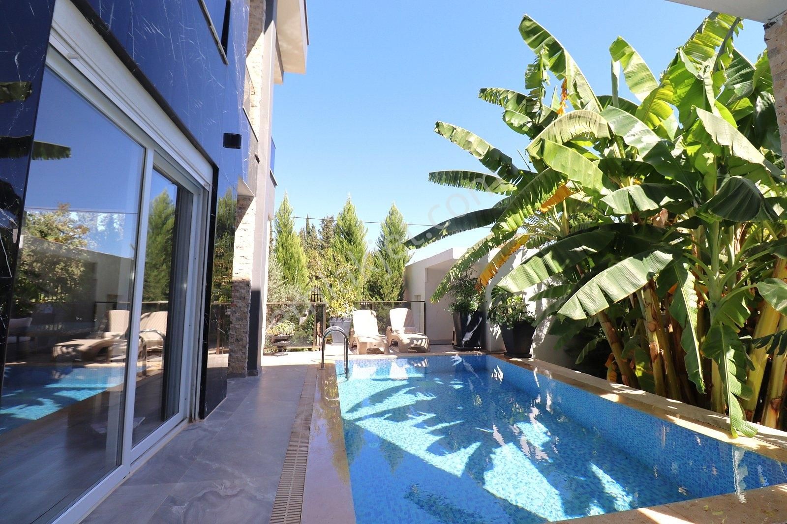 Döşemealtında Özel Havuzlu Müstakil Şık Villa | Tekce - Görsel 26