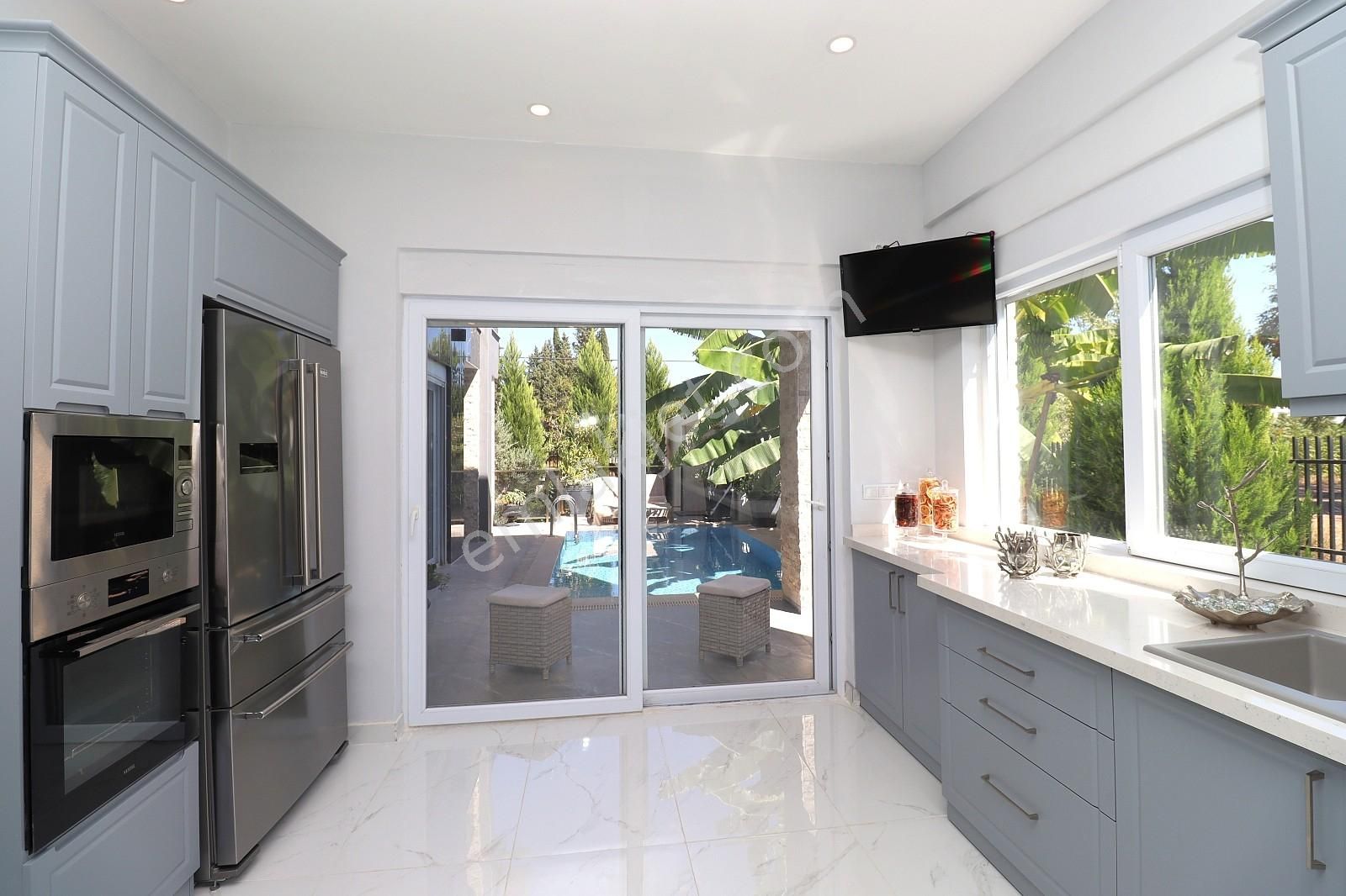 Döşemealtında Özel Havuzlu Müstakil Şık Villa | Tekce - Görsel 9