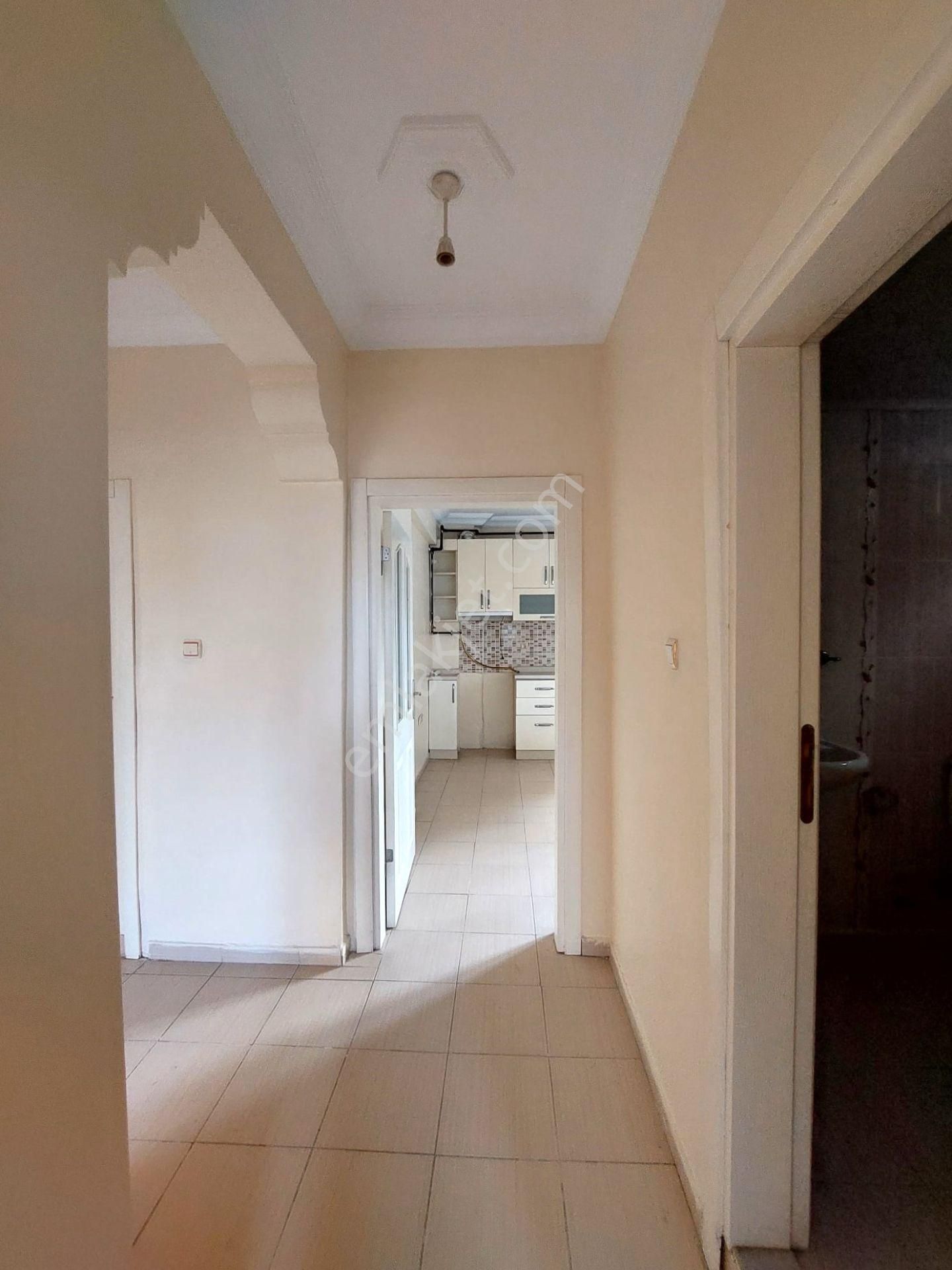 Recep Ümit'ten Şarhöyük Mahallesi Şarhöyük Sağlık Ocağının Yakınında Kiralık 3+1 Daire - Görsel 33