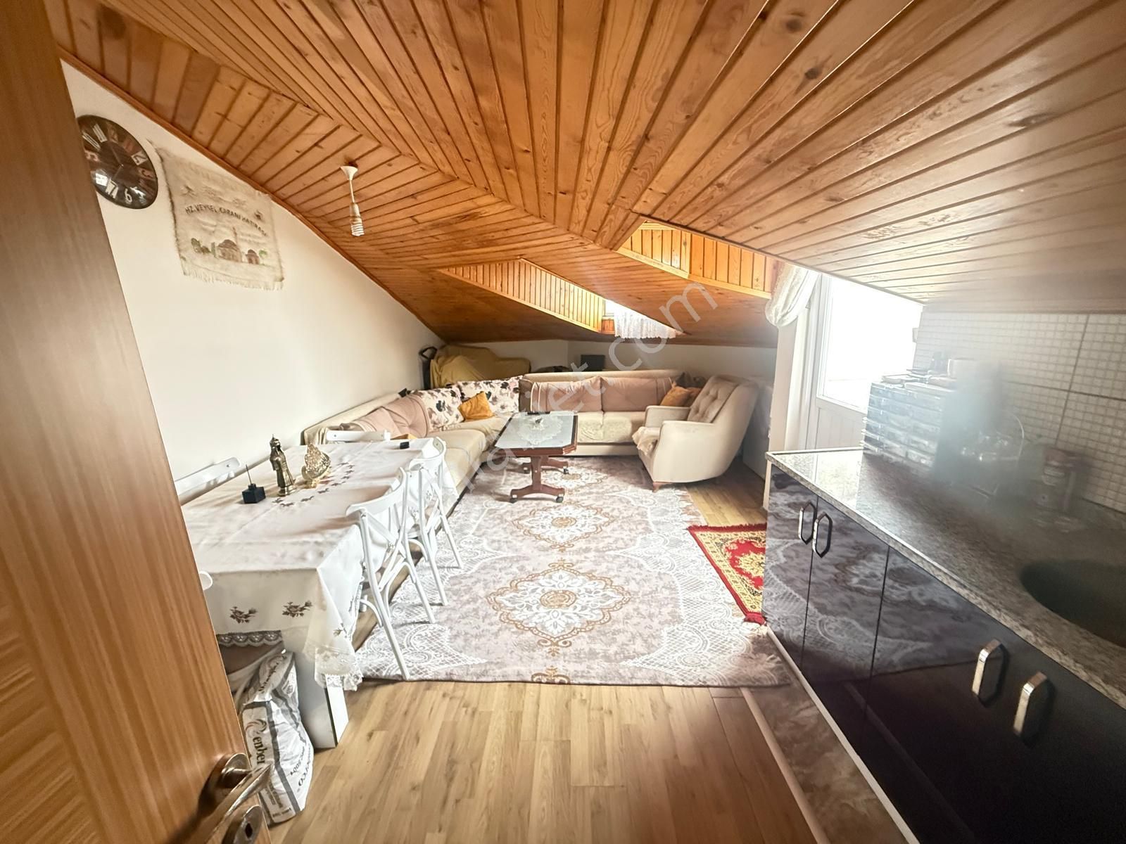 Barış'tan Acil Satılık 3+2 Çatı Dubleksi Daire (marmaraya Yakın)