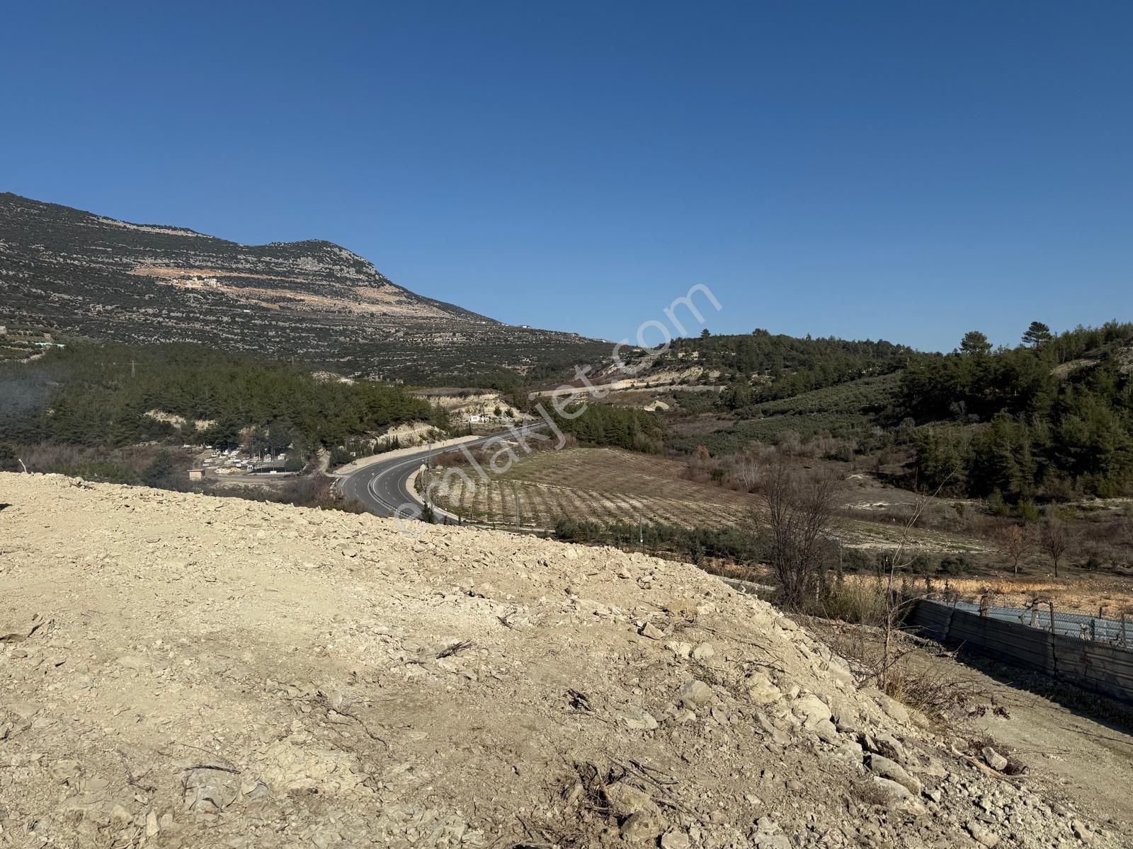 Bolkar'dan Dalakdere'de Satılık Fırsat Arazi