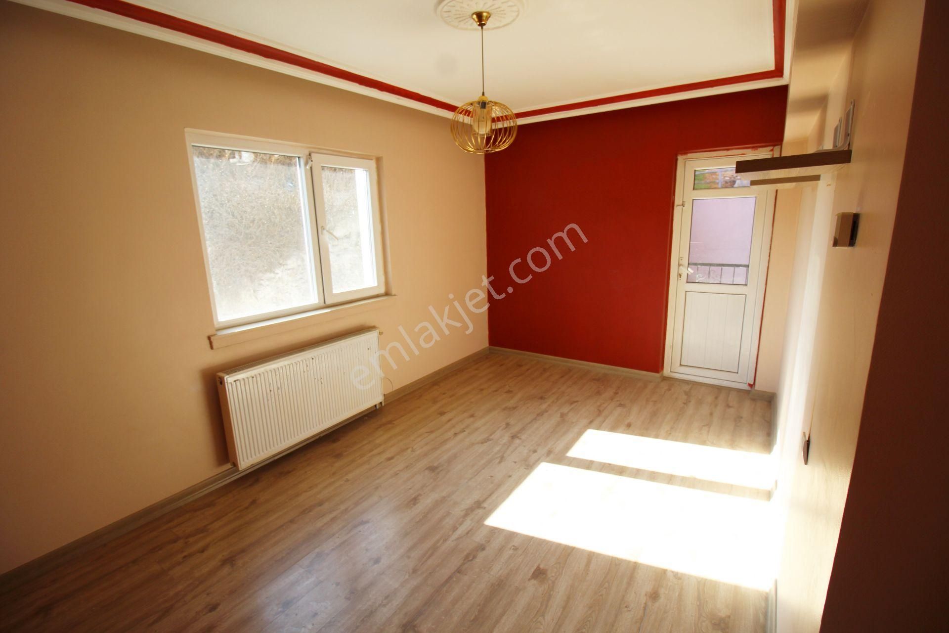 Krc'den Mamak Çarşı İçi Caddesine 300 M.satılık 5+1 Dubleks - Görsel 6