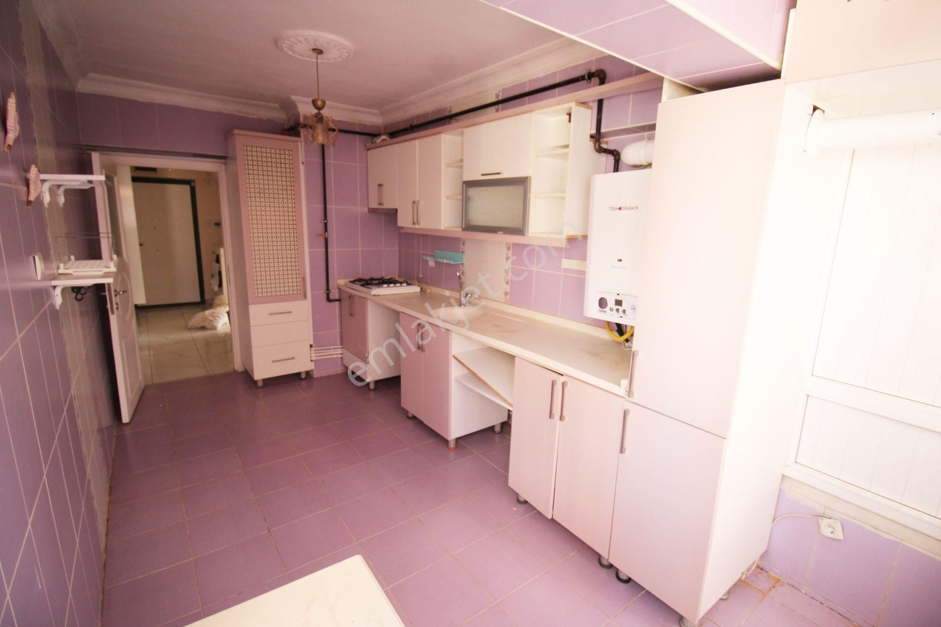 Krc'den Mamak Çarşı İçi Caddesine 300 M.satılık 5+1 Dubleks - Görsel 4